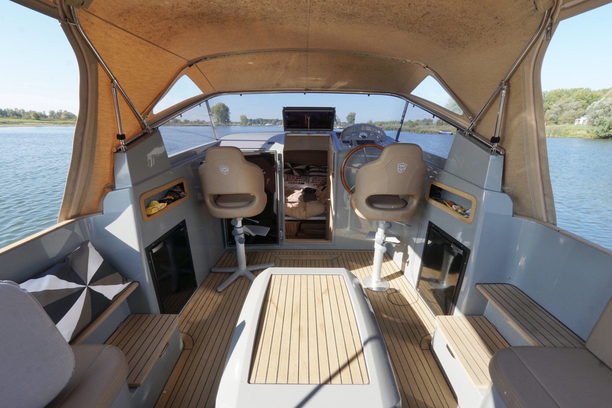Antaris Seventy7 Cabin 2022 – quasi-nieuw en rijk uitgerust - Foto 8
