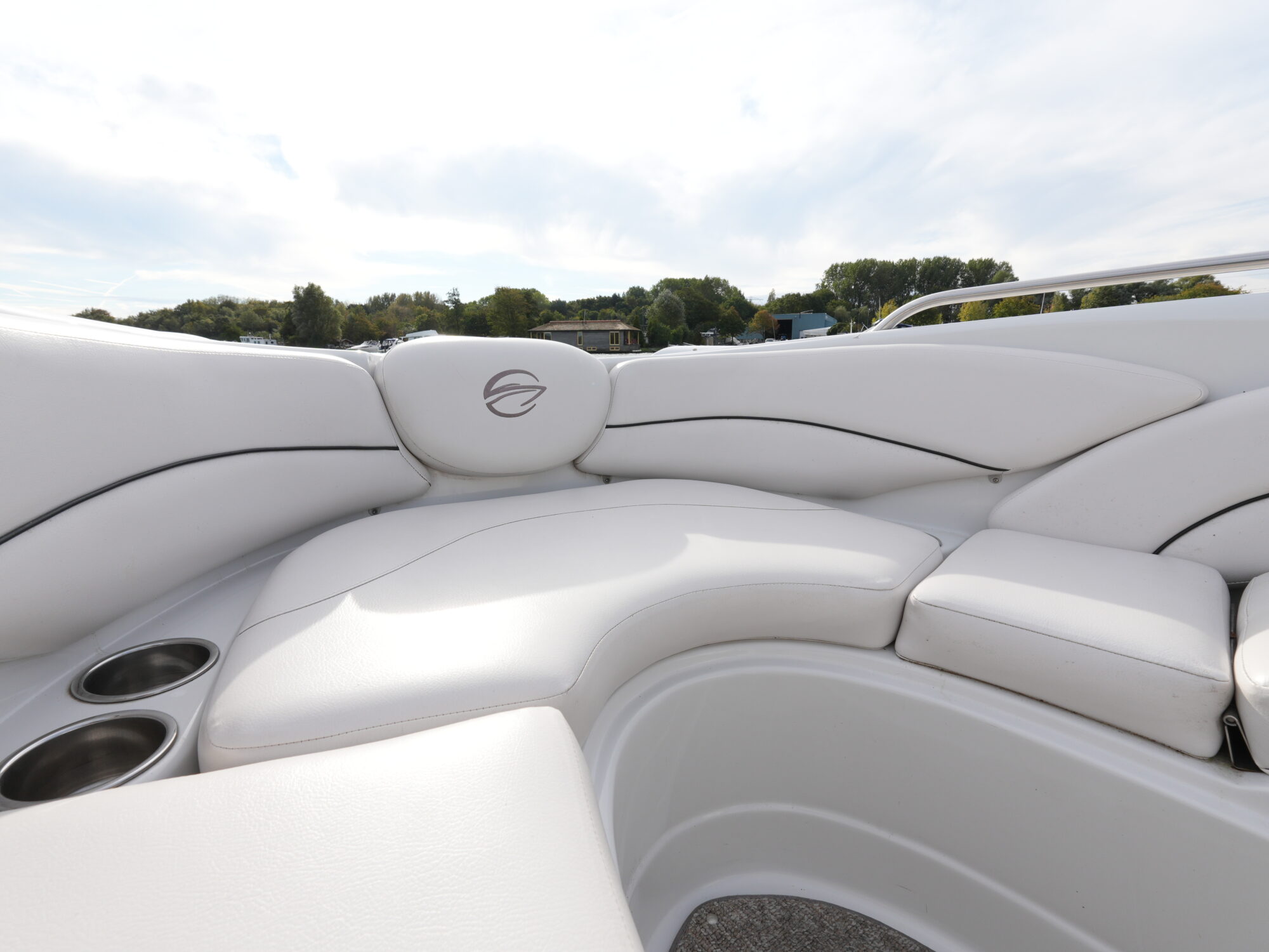 Crownline 265 SS 2011 – 300 pk, droog gestald - Foto 10