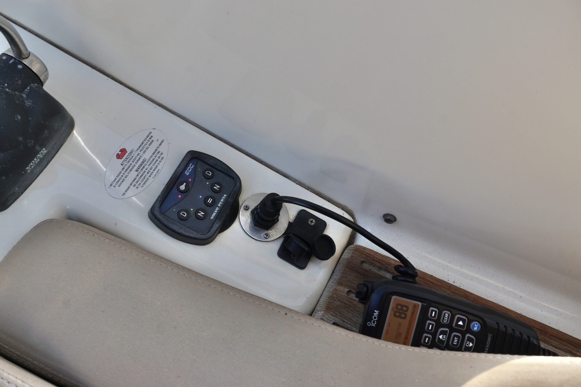 Cranchi Endurance 39 (2002) – Z-drives en 520pk totaal - Foto 18