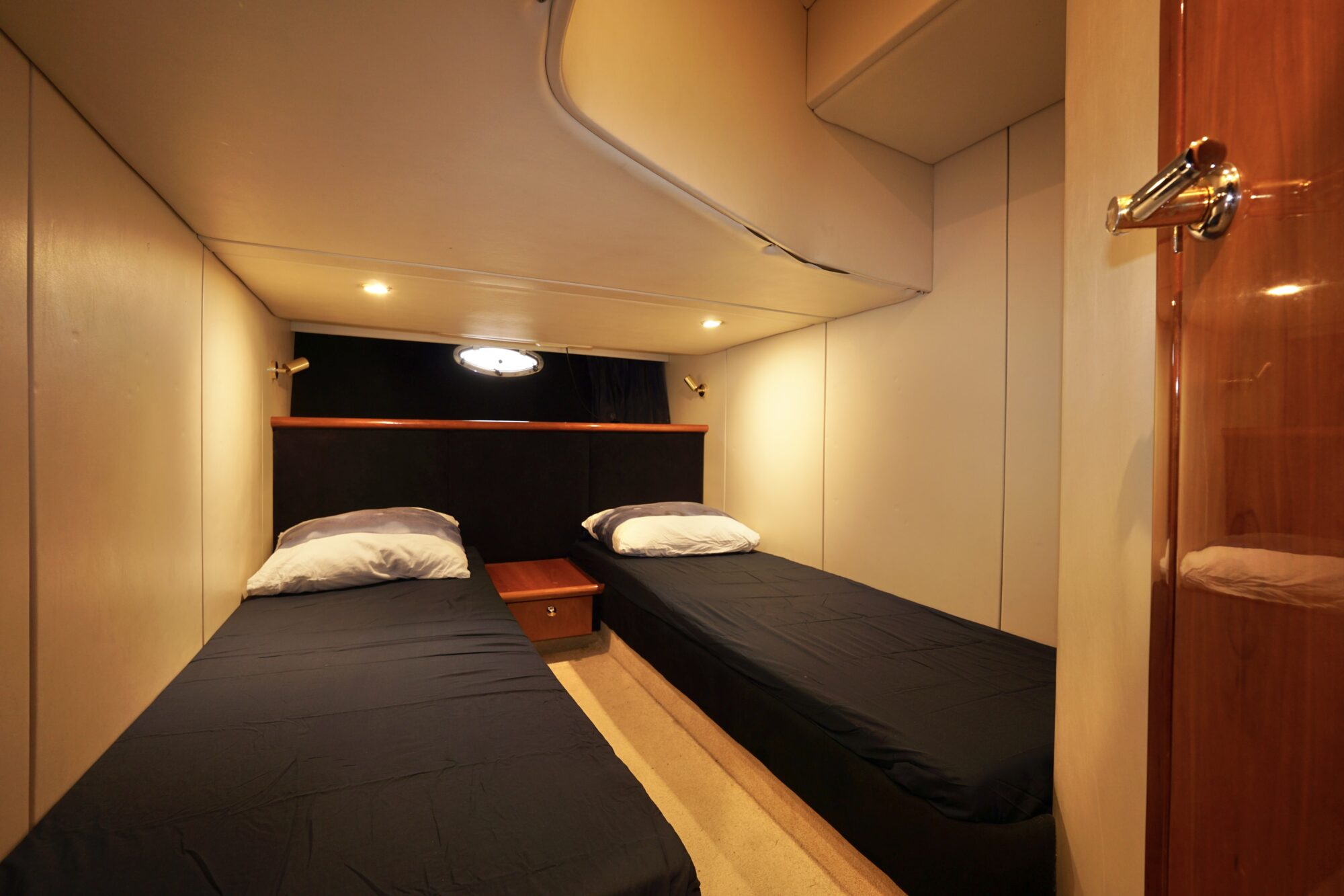 Sunseeker Camargue 47 1997 – 55 km/u met refit 2025 - Foto 14