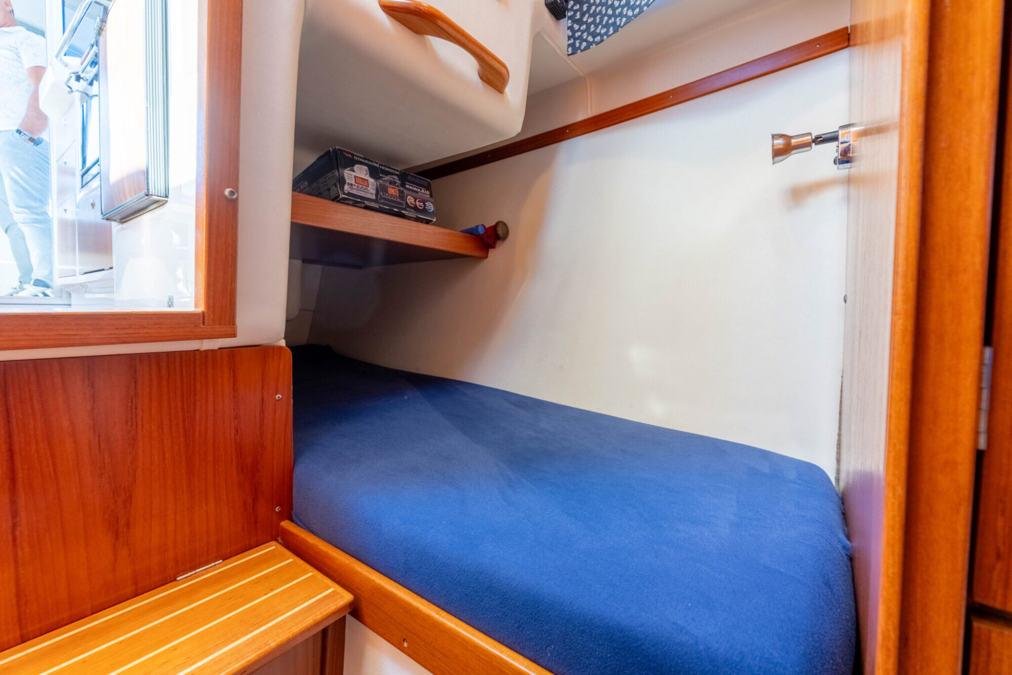Nimbus 280 Coupé 2000 – degelijk cruiser met twee hutten - Foto 27