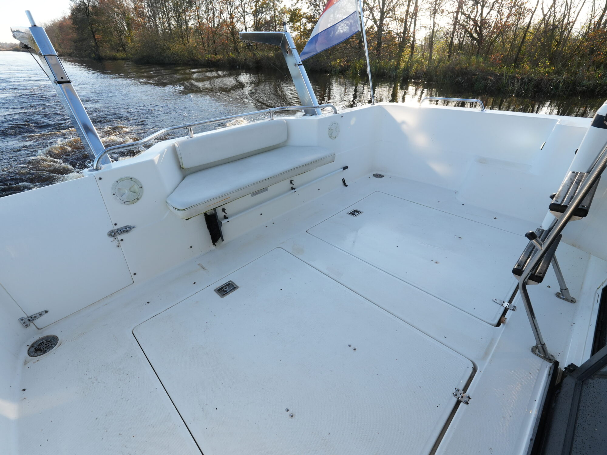 Bayliner 3688 Flybridge 1992 – royale cruiser met twee stuurstanden - Foto 12