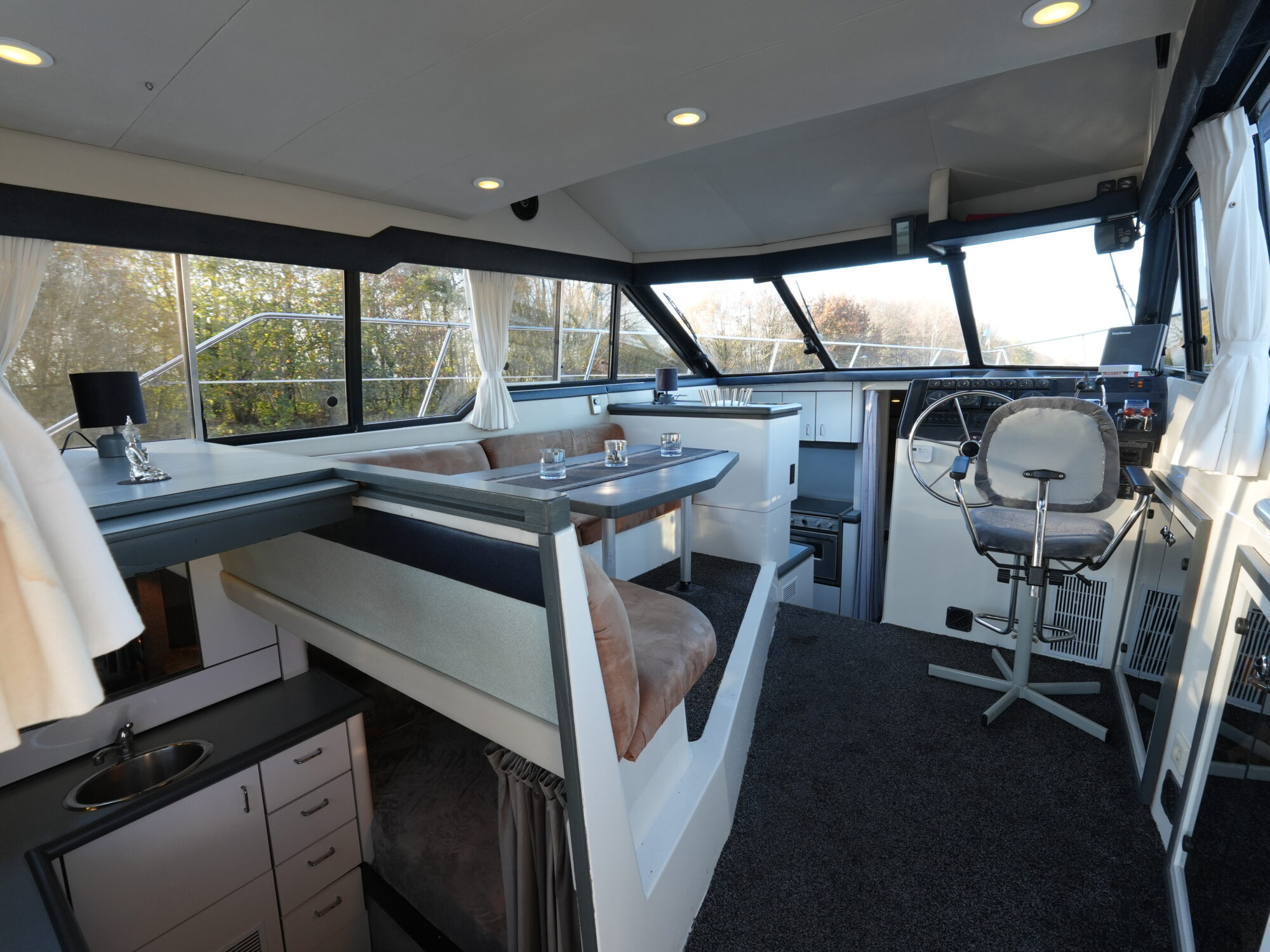 Bayliner 3688 Flybridge 1992 – royale cruiser met twee stuurstanden - Foto 22