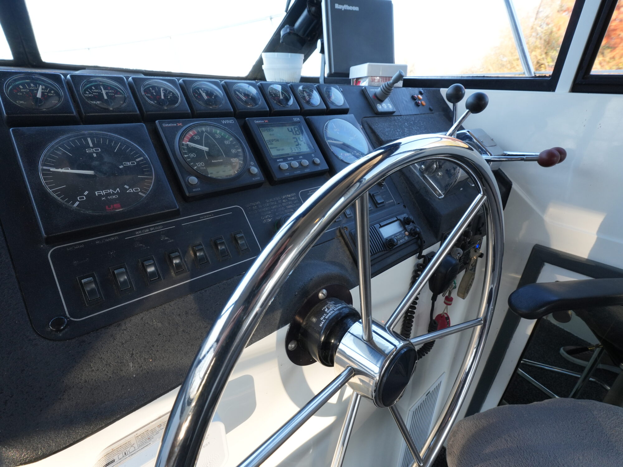 Bayliner 3688 Flybridge 1992 – royale cruiser met twee stuurstanden - Foto 30