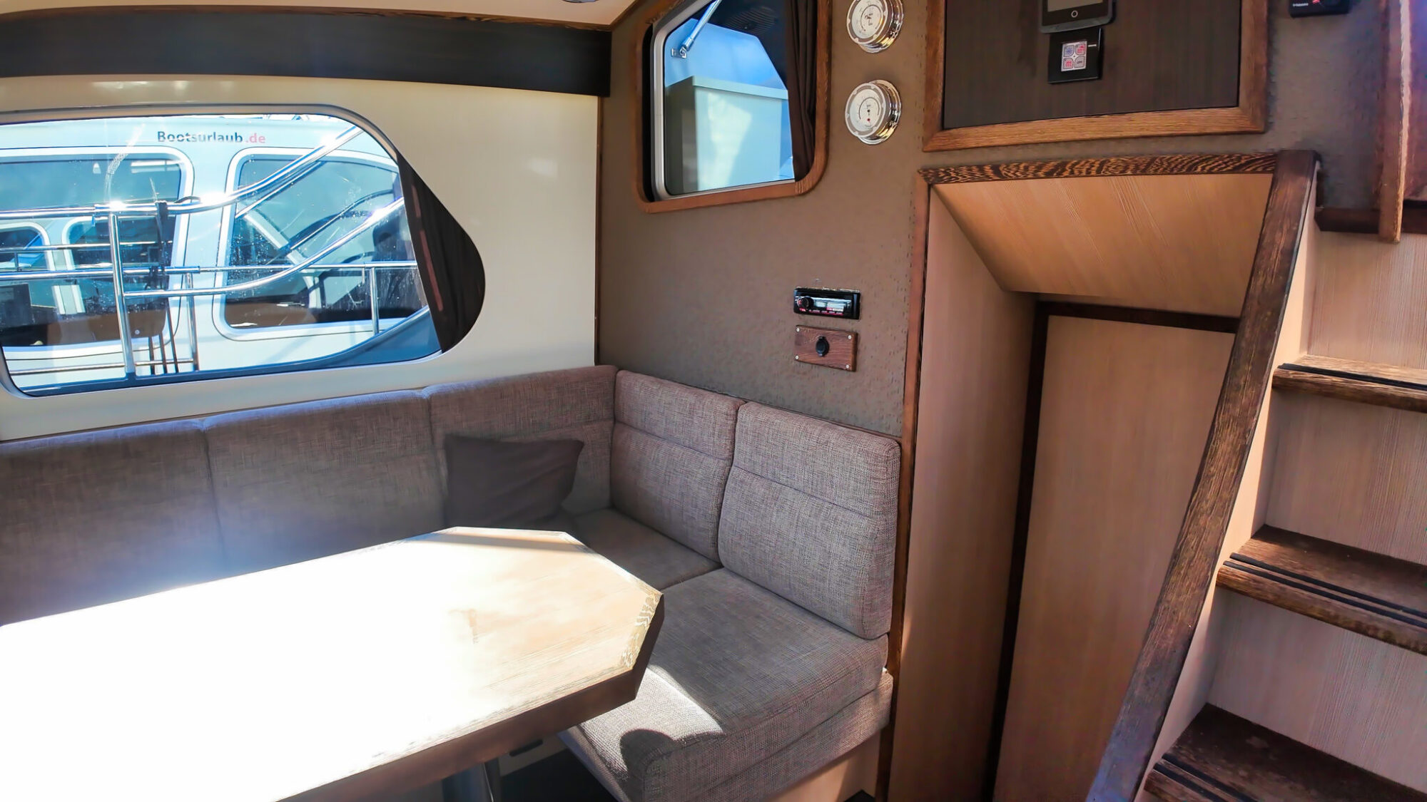 Aventura 43 AK Cabrio 2011 – Zeetaugelijk stalen motorjacht - Foto 16