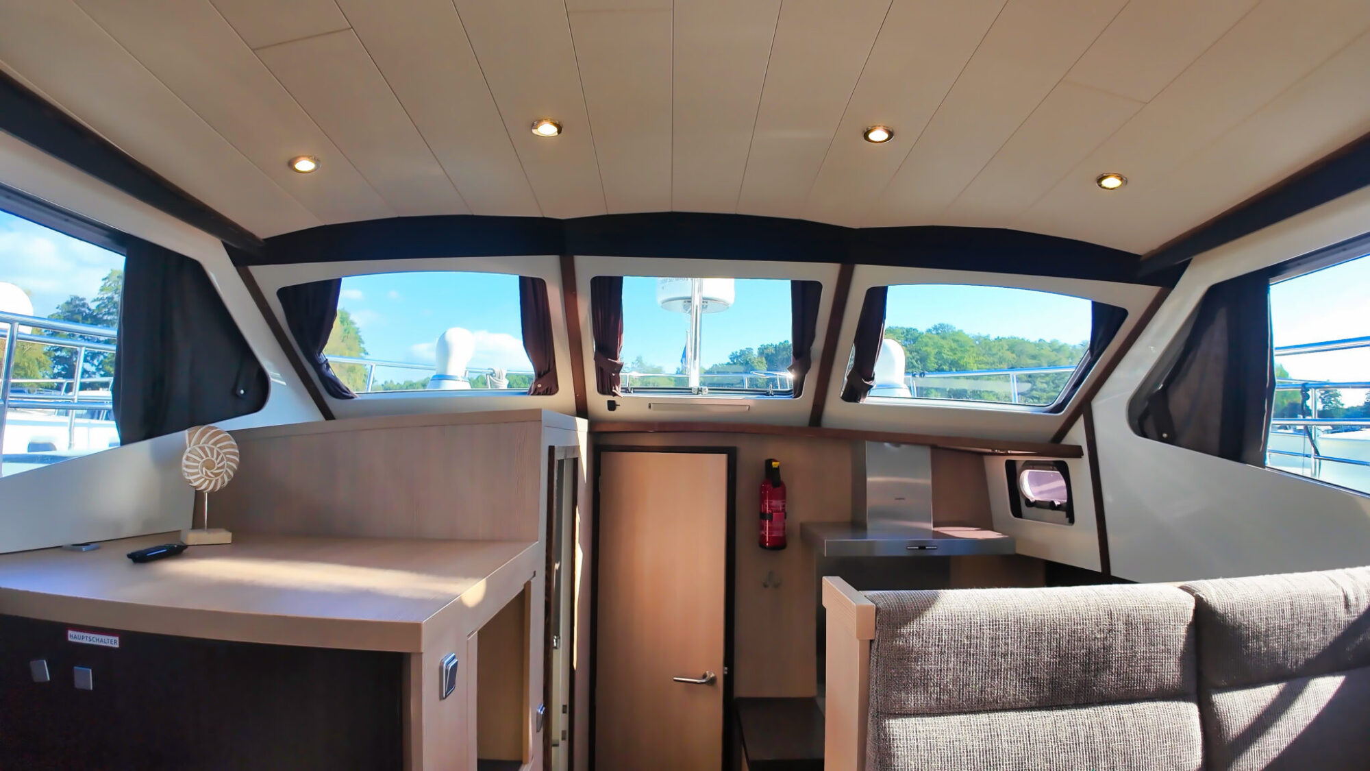 Aventura 43 AK Cabrio 2011 – Zeetaugelijk stalen motorjacht - Foto 21
