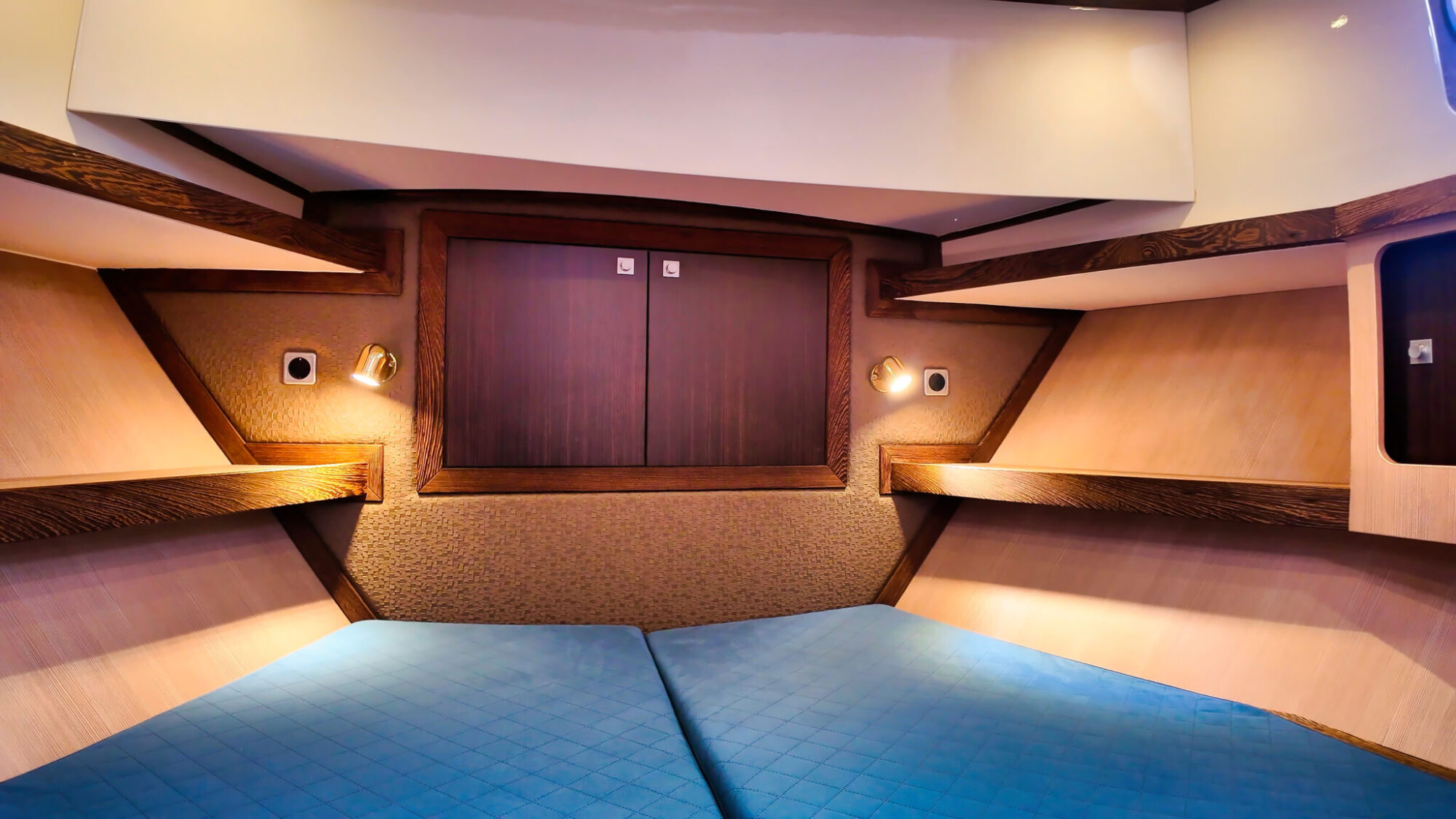 Aventura 43 AK Cabrio 2011 – Zeetaugelijk stalen motorjacht - Foto 9