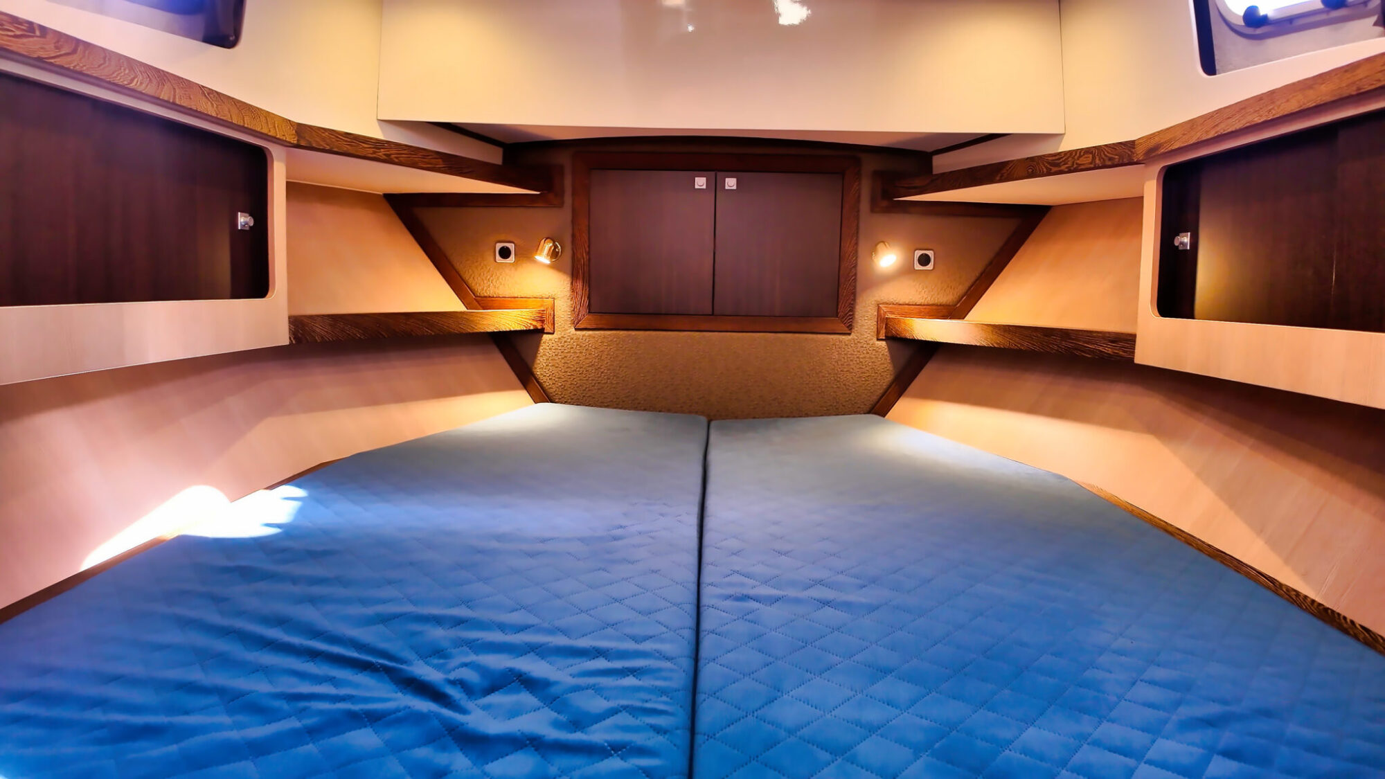 Aventura 43 AK Cabrio 2011 – Zeetaugelijk stalen motorjacht - Foto 10