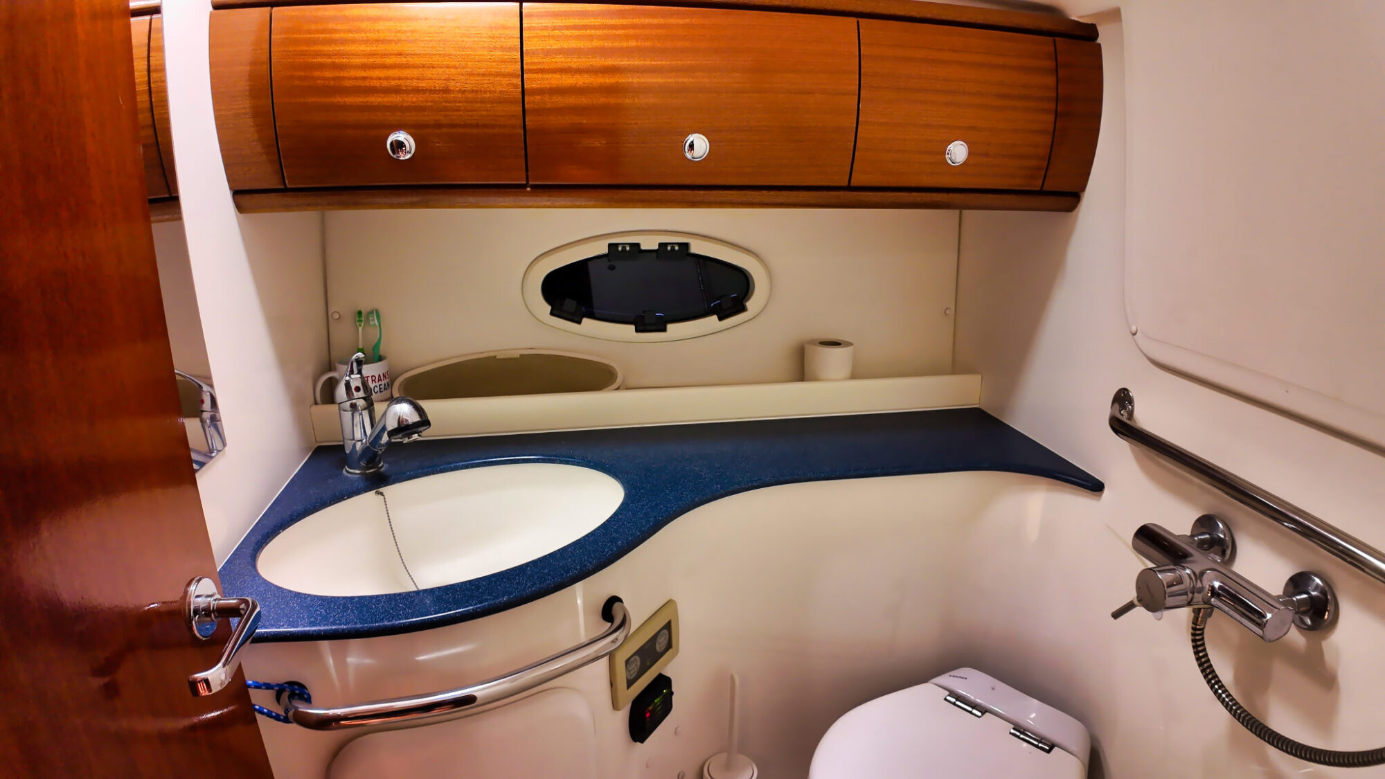 Bavaria 37 HT 2005 – Hardtop en dubbele hutten - Foto 26