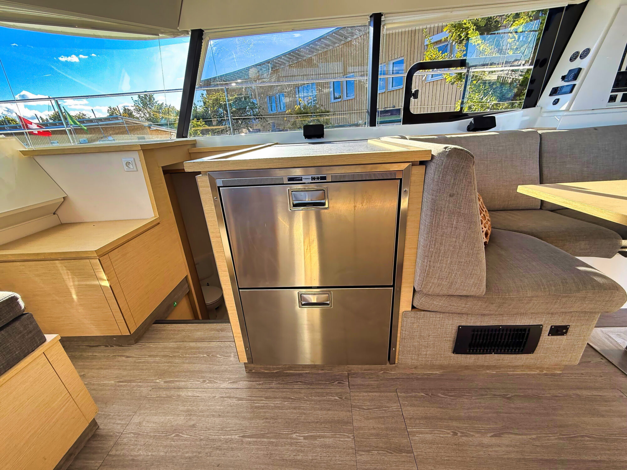 Fountaine Pajot MY 37 2018 – flybridge catamaran 4 hutten - Foto 7