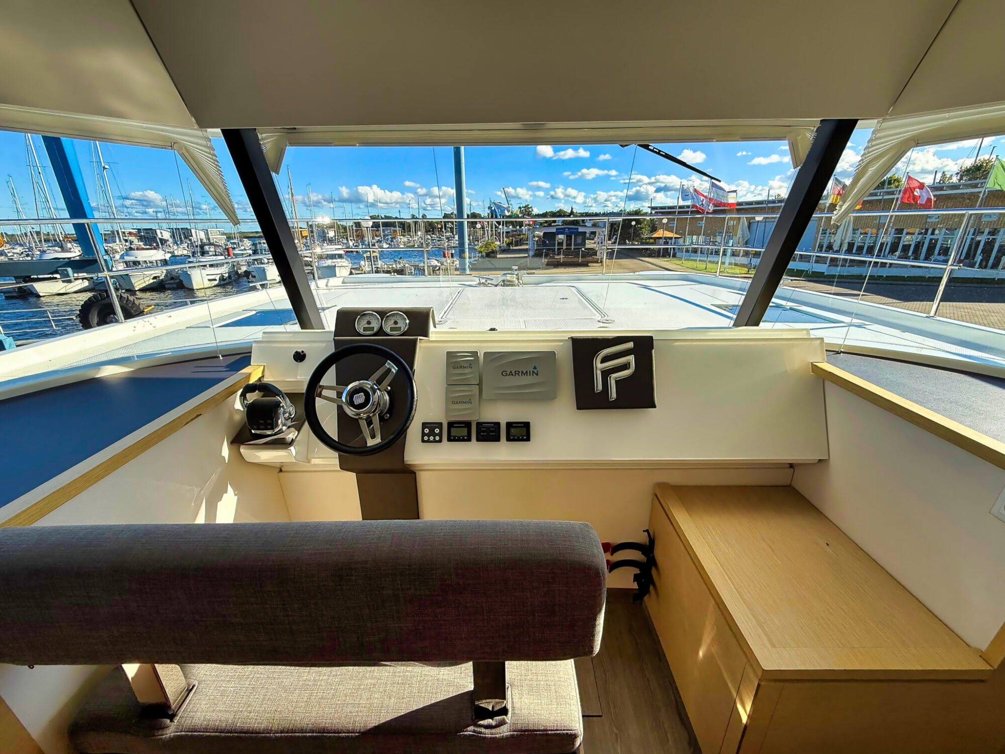 Fountaine Pajot MY 37 2018 – flybridge catamaran 4 hutten - Foto 9