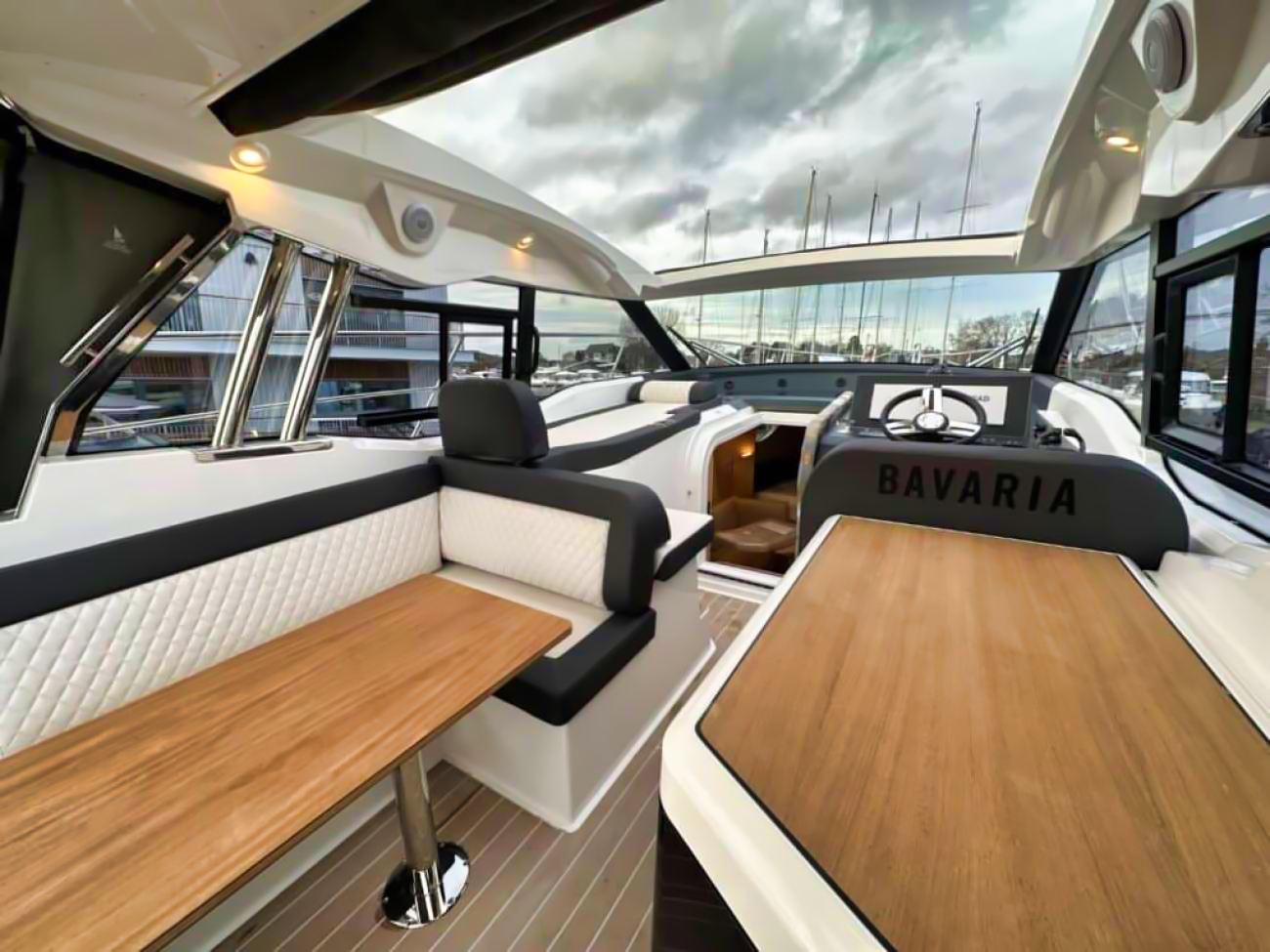 Bavaria SR 35 Hardtop 2024 – demo met 5 vaaruren - Foto 12