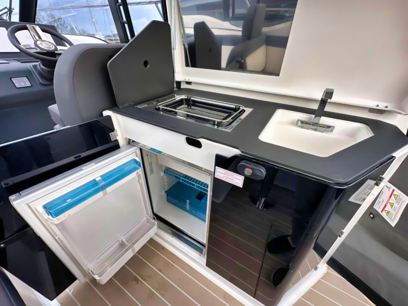 Bavaria SR 35 Hardtop 2024 – demo met 5 vaaruren - Foto 10