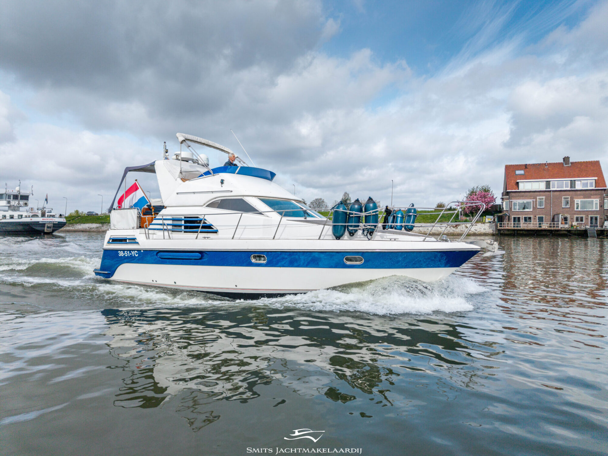 Astor 37 Flybridge - Foto 1