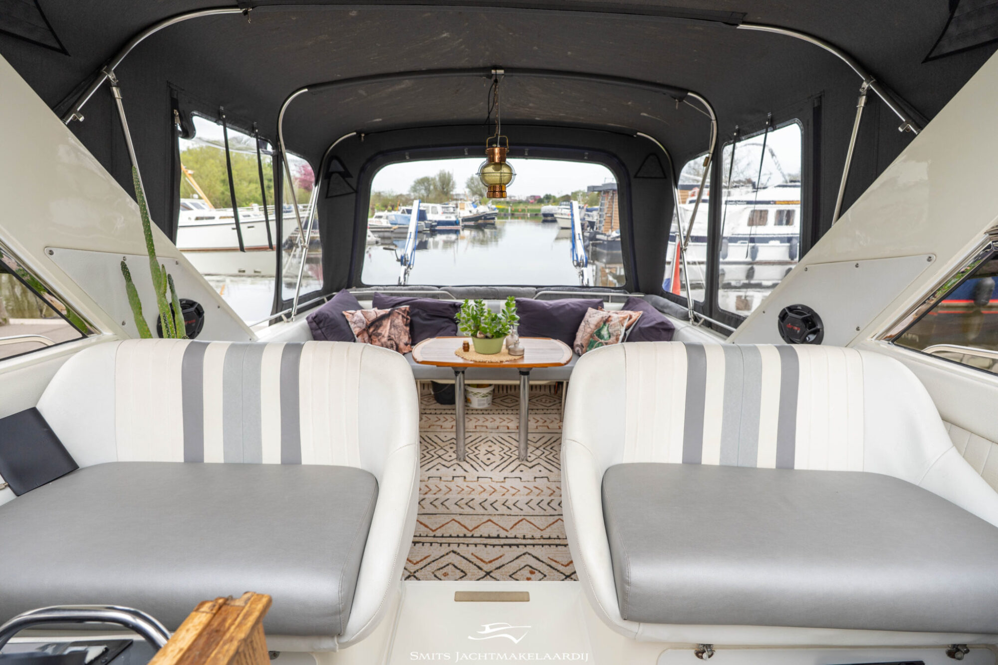Fairline Targa 33 1986 – comfortabel en sportief - Foto 18