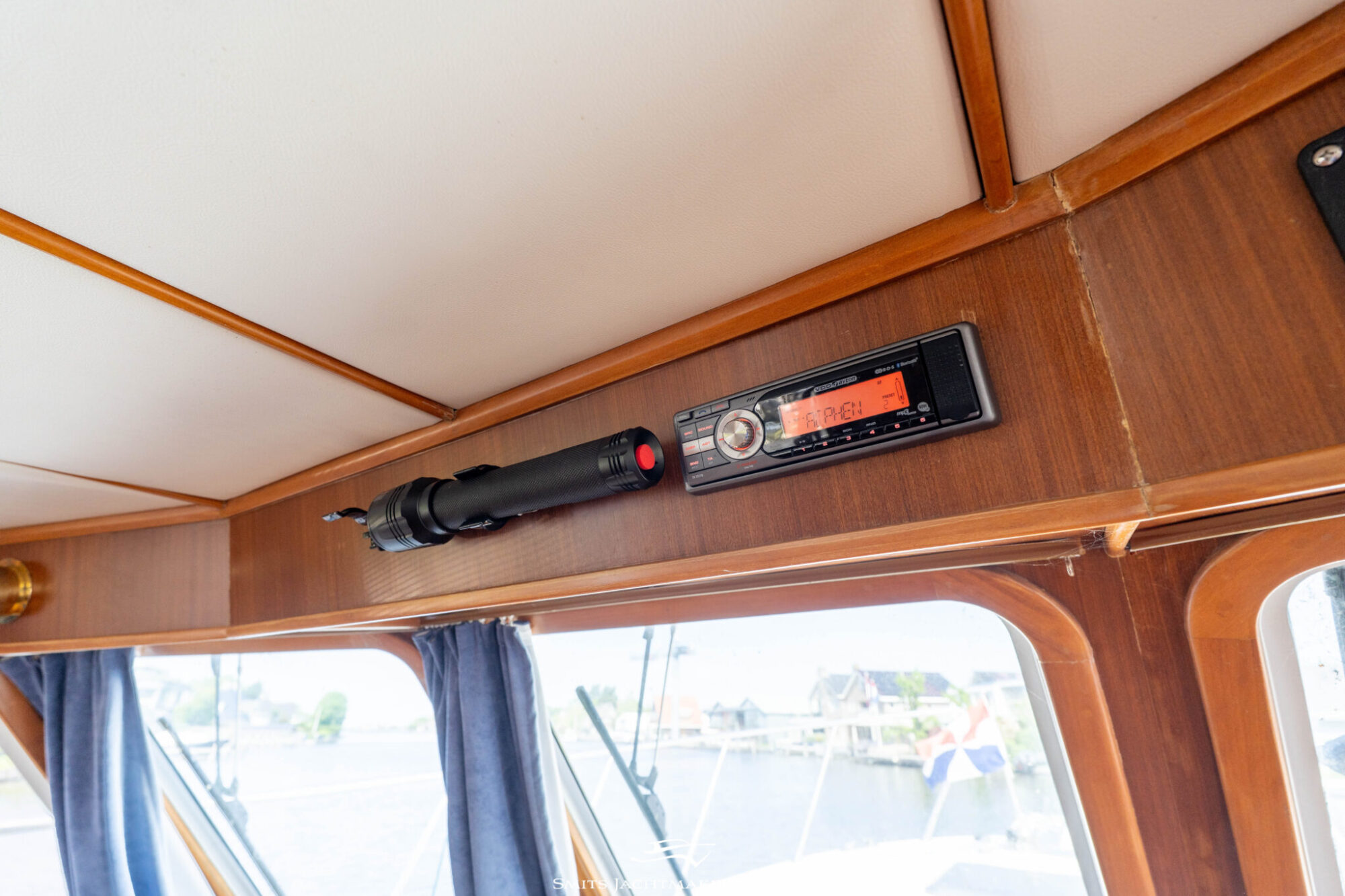 Baltic Trawler 40 Flybridge 2008 – Massief kersen interieur - Foto 14