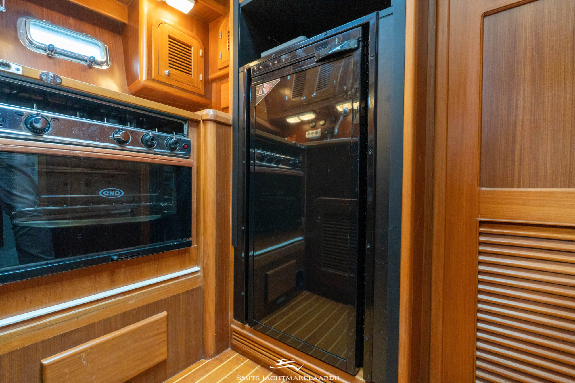 Baltic Trawler 40 Flybridge 2008 – Massief kersen interieur - Foto 27
