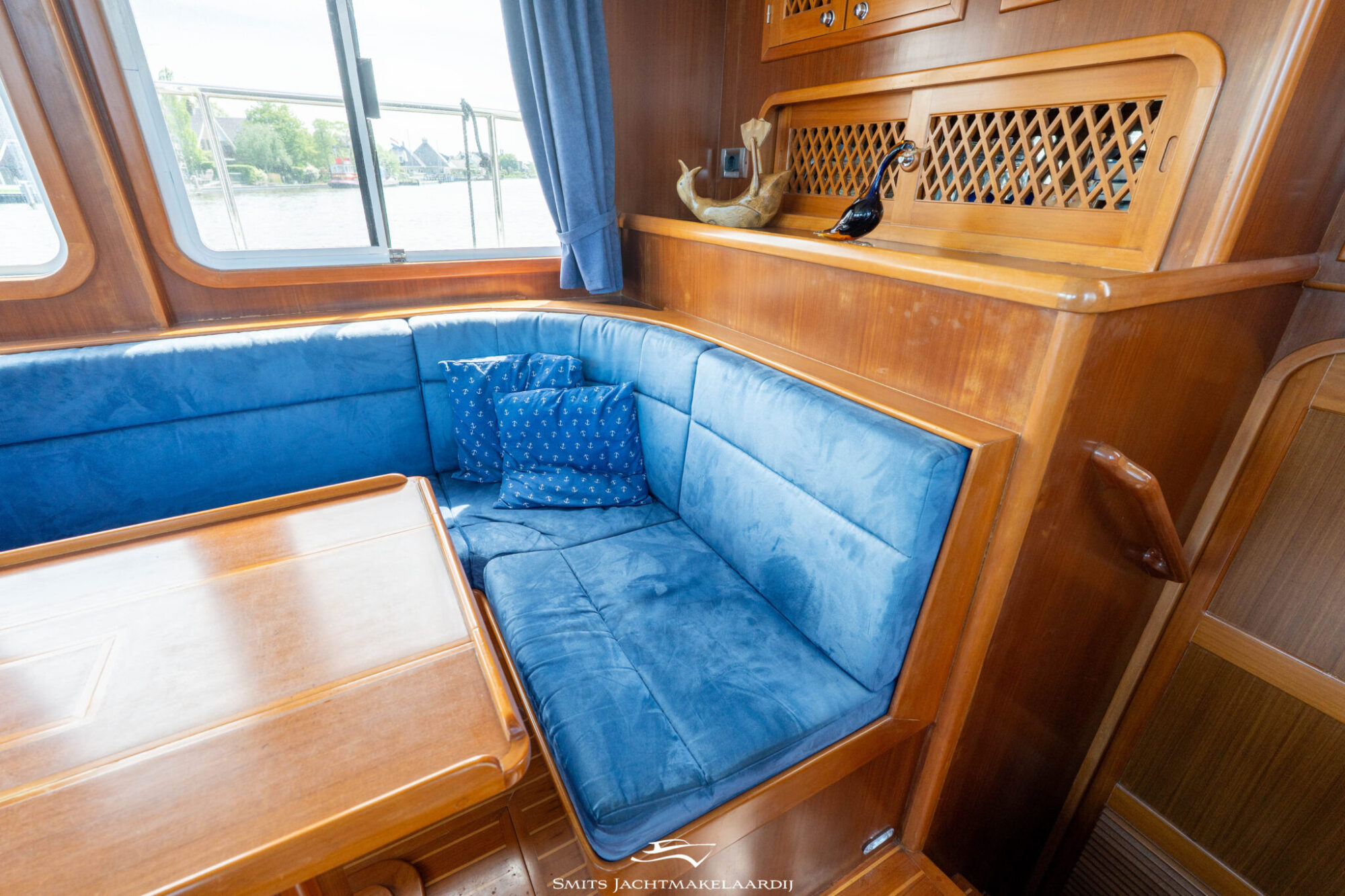 Baltic Trawler 40 Flybridge 2008 – Massief kersen interieur - Foto 10