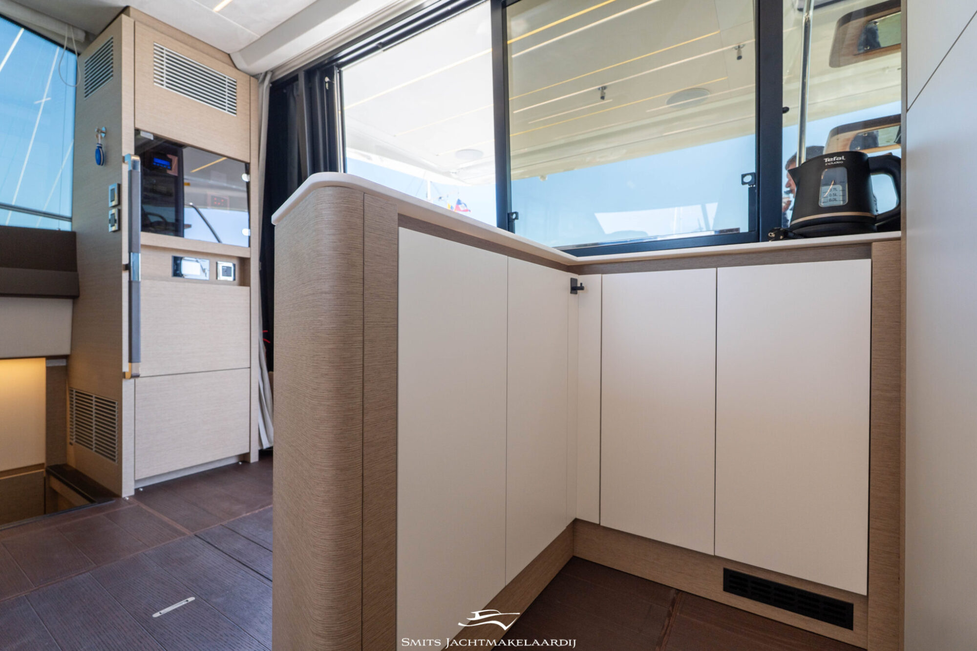 Prestige 590 Flybridge 2022 – Vierhuts flybridge met Zeus-pods - Foto 11