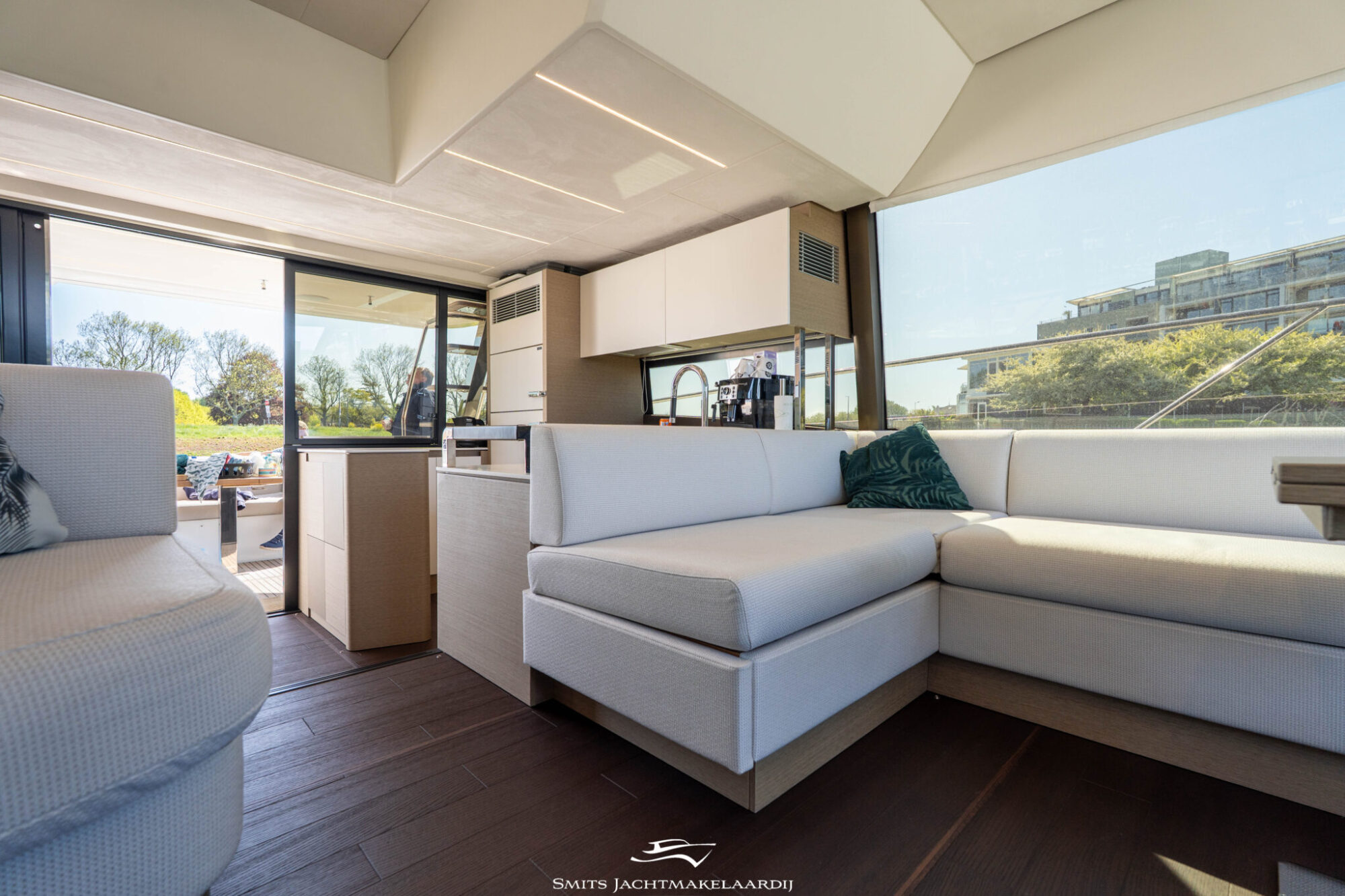 Prestige 590 Flybridge 2022 – Vierhuts flybridge met Zeus-pods - Foto 16