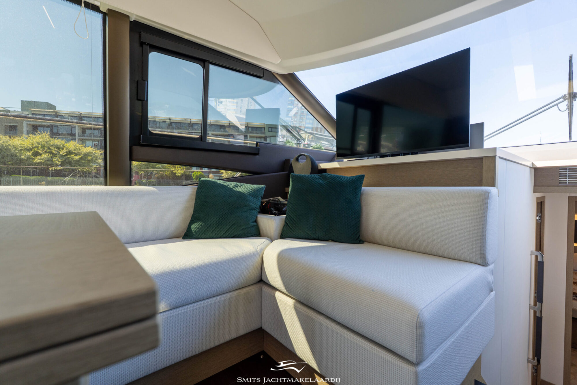 Prestige 590 Flybridge 2022 – Vierhuts flybridge met Zeus-pods - Foto 20
