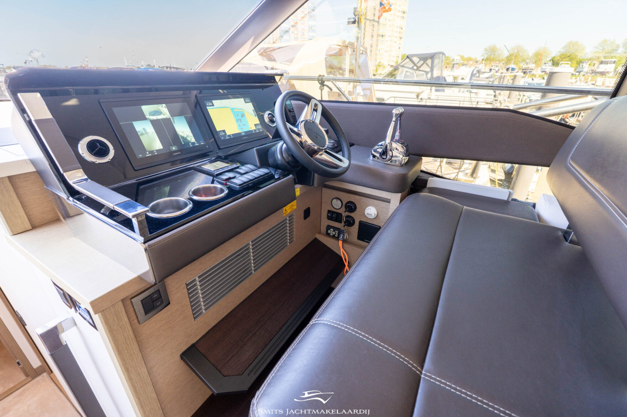 Prestige 590 Flybridge 2022 – Vierhuts flybridge met Zeus-pods - Foto 22