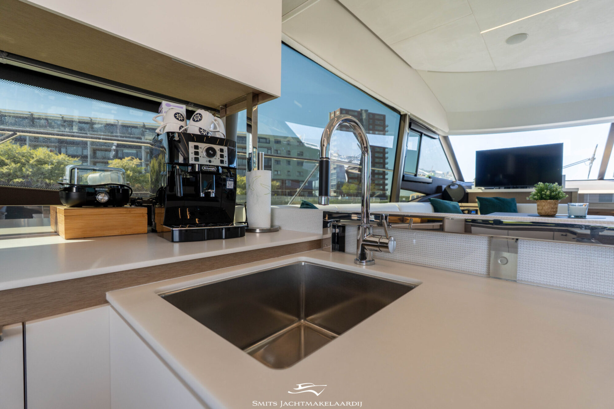 Prestige 590 Flybridge 2022 – Vierhuts flybridge met Zeus-pods - Foto 10