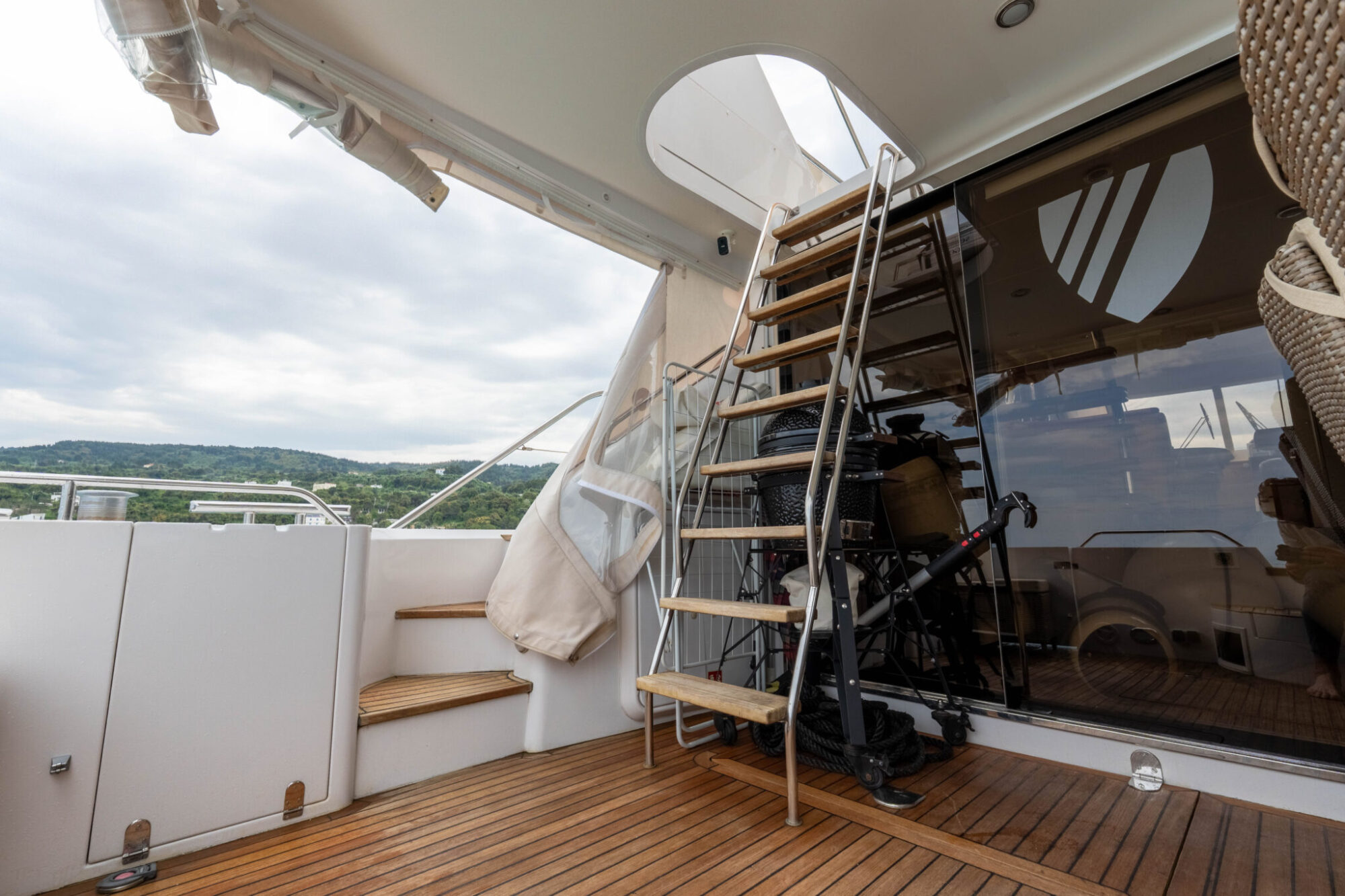 Fairline Squadron 62/65 1992 – volledig liveaboard uitgerust - Foto 15