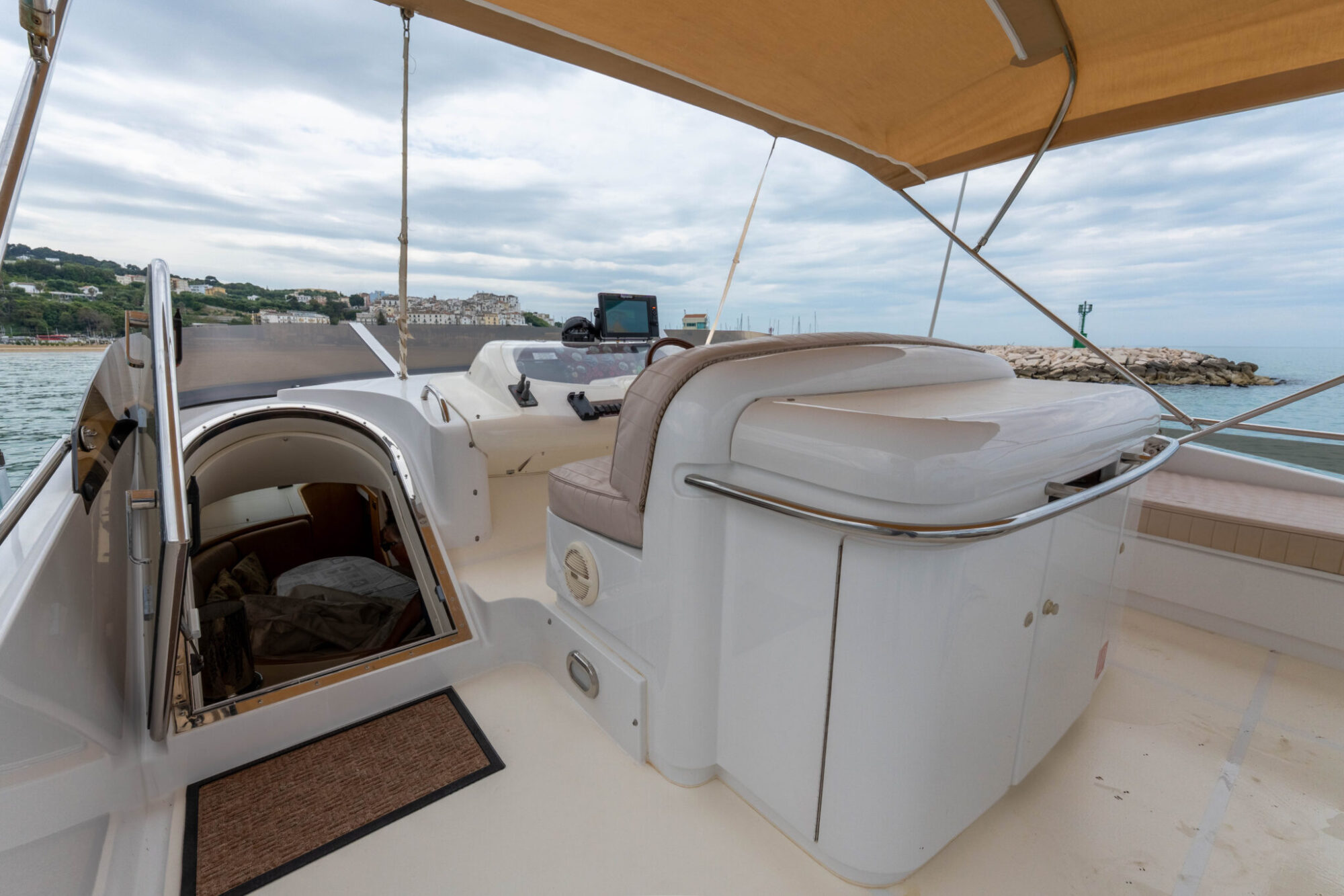 Fairline Squadron 62/65 1992 – volledig liveaboard uitgerust - Foto 23