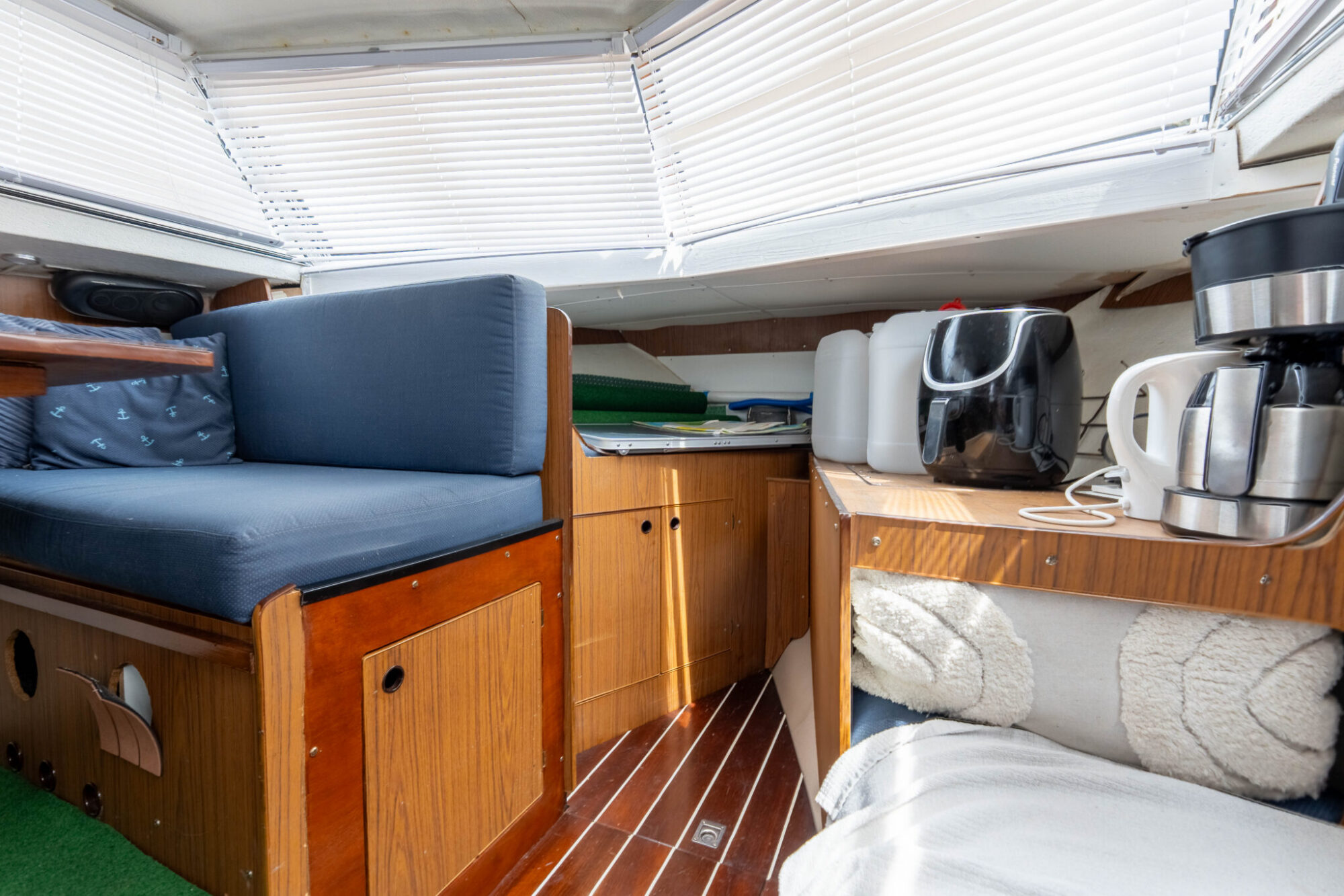 Amerglass 32 Explorer 1973 – dubbelmotorige klassieker - Foto 13