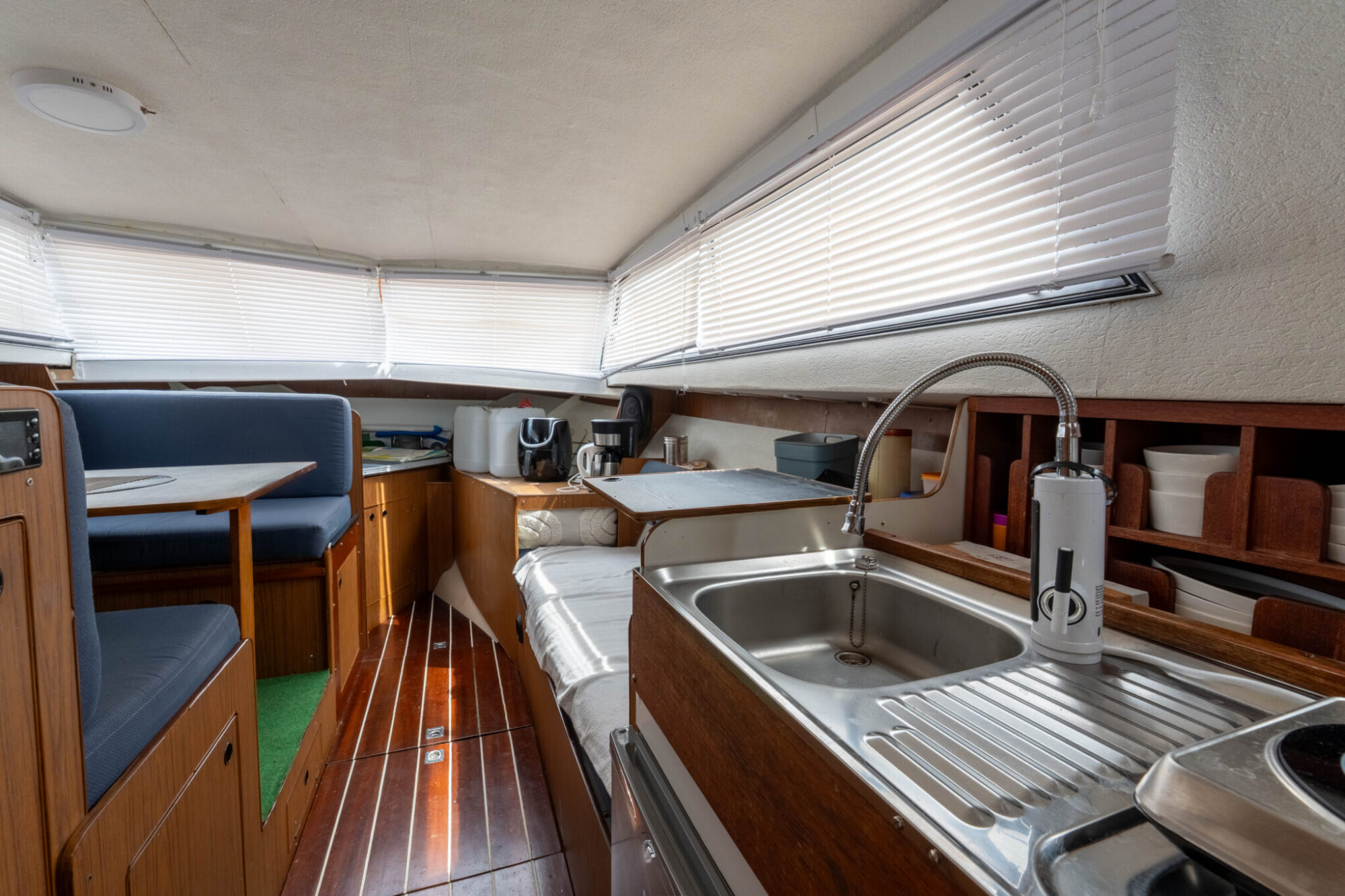 Amerglass 32 Explorer 1973 – dubbelmotorige klassieker - Foto 9