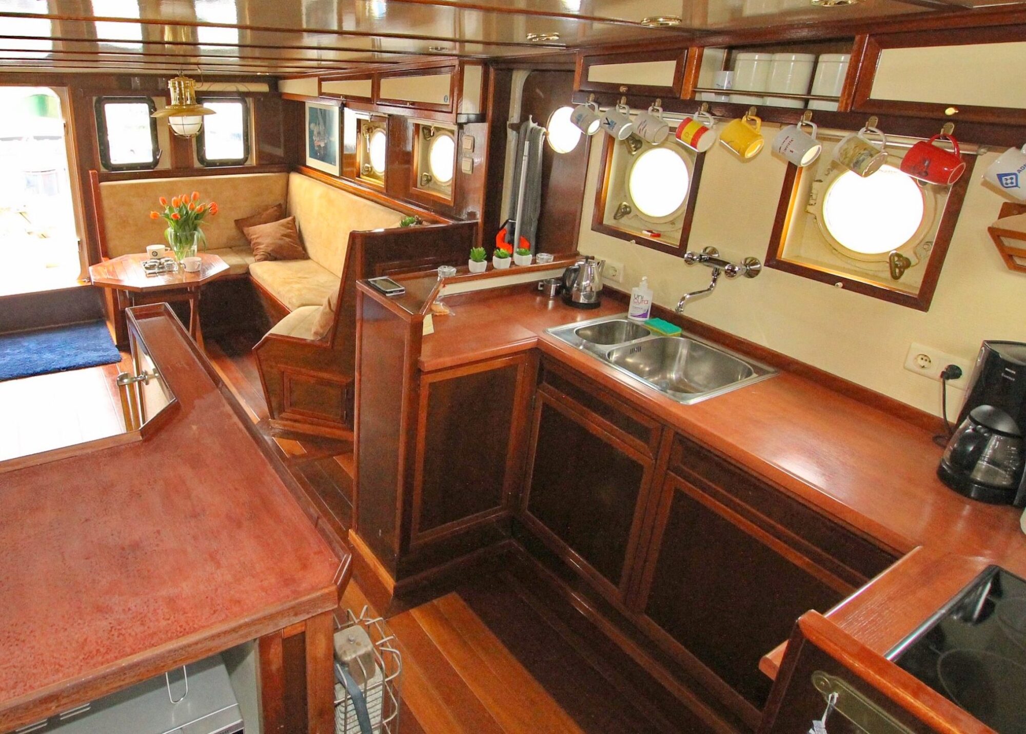 Bugsier Sleper 21.20 1961 – karaktervol woonschip met CVO - Foto 15