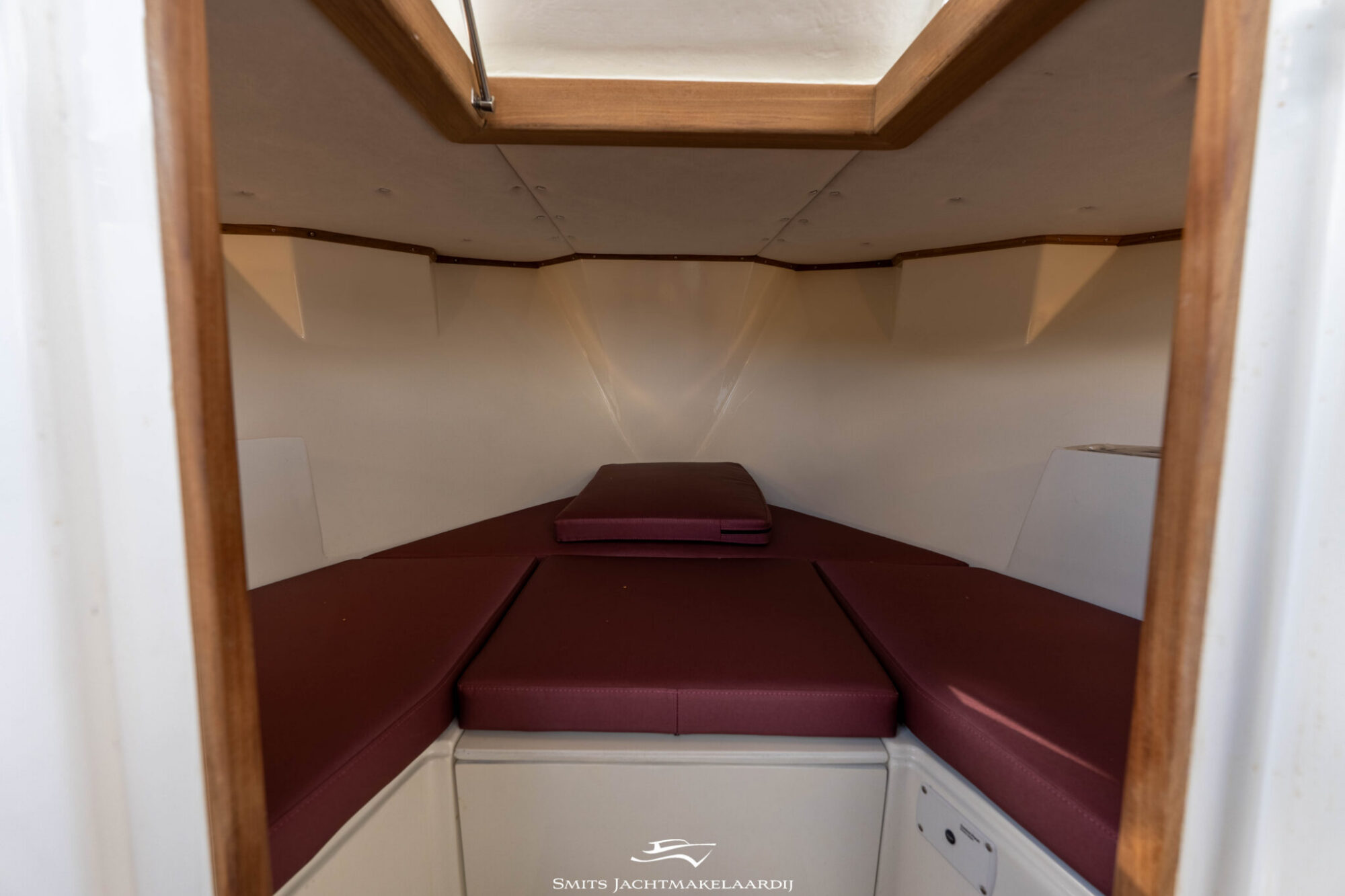 Bola GS Tender 27 Semi Cabin 2022 – Luxe cabinsloep met weinig uren - Foto 11