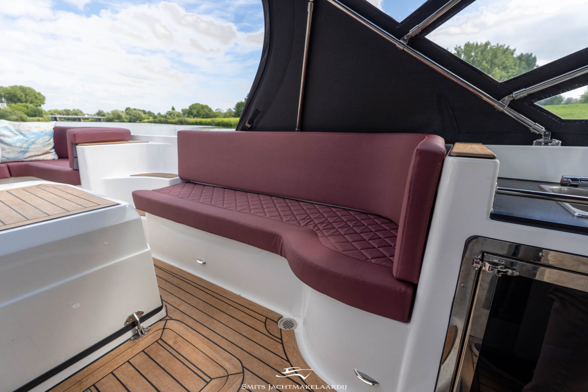 Bola GS Tender 27 Semi Cabin 2022 – Luxe cabinsloep met weinig uren - Foto 18