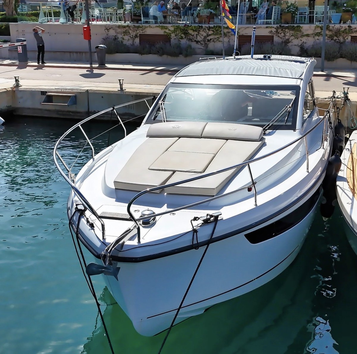 Sealine S335 2022 – dubbel Volvo, joystick, BTW betaald - Foto 25
