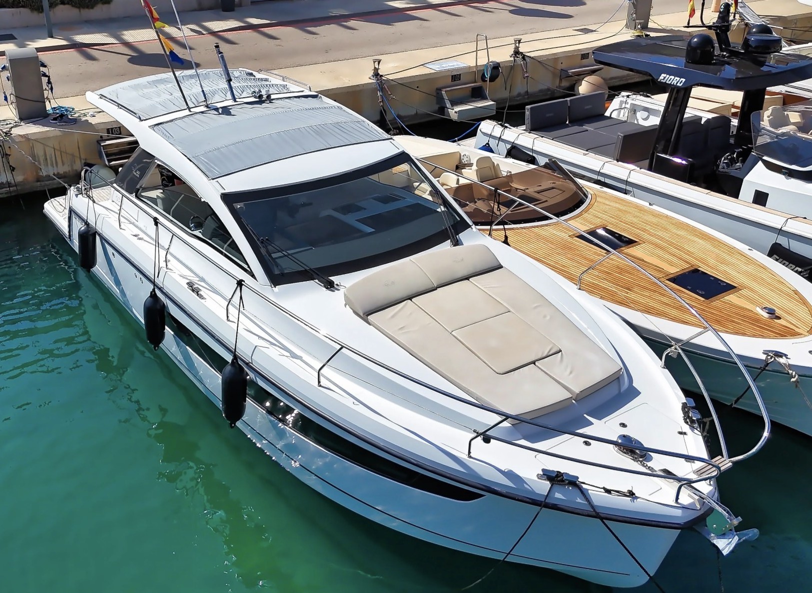 Sealine S335 2022 – dubbel Volvo, joystick, BTW betaald - Foto 28