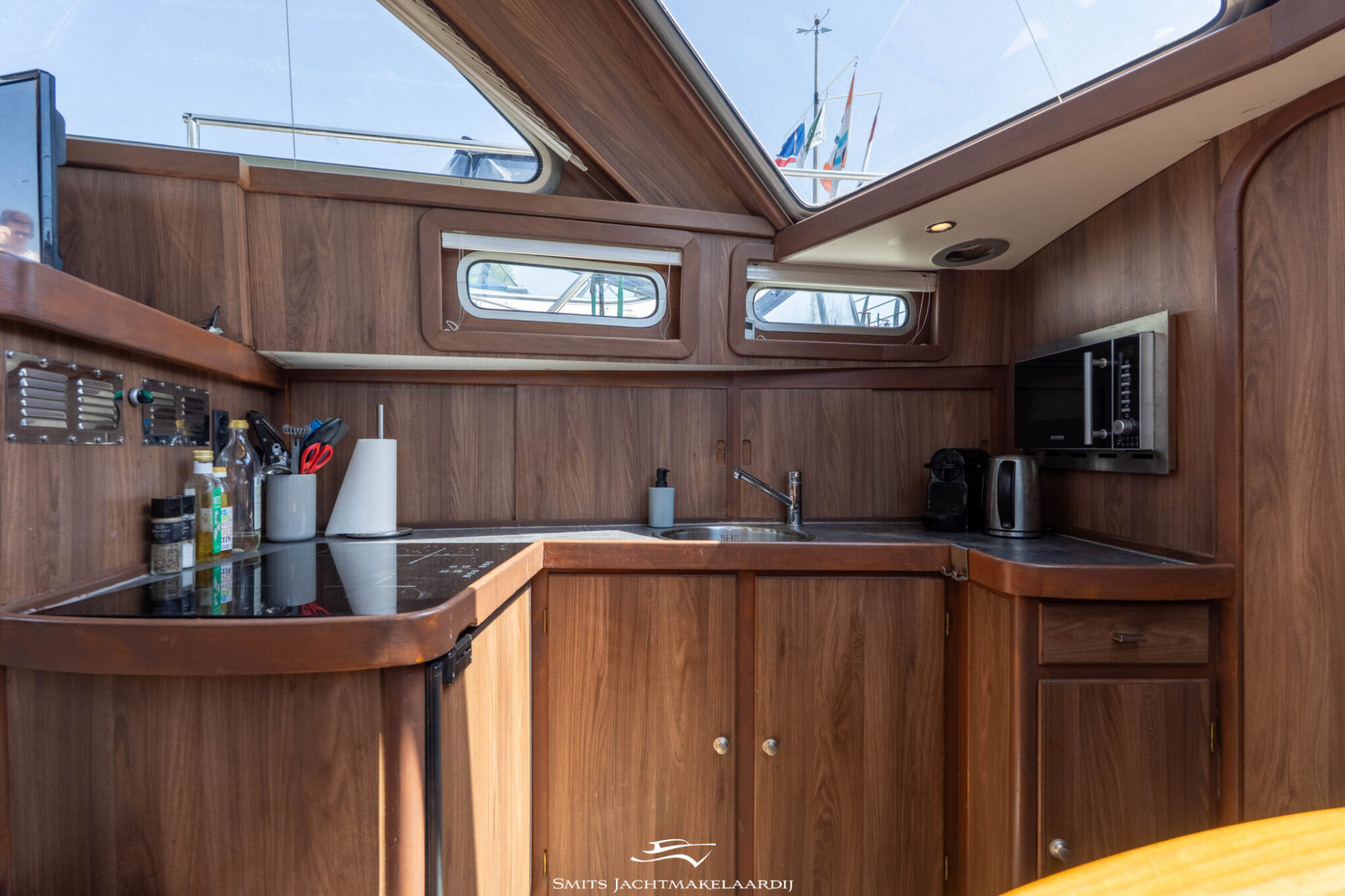 Delmar 12.00 AK 1996 – gerefit motorjacht met lithium - Foto 13