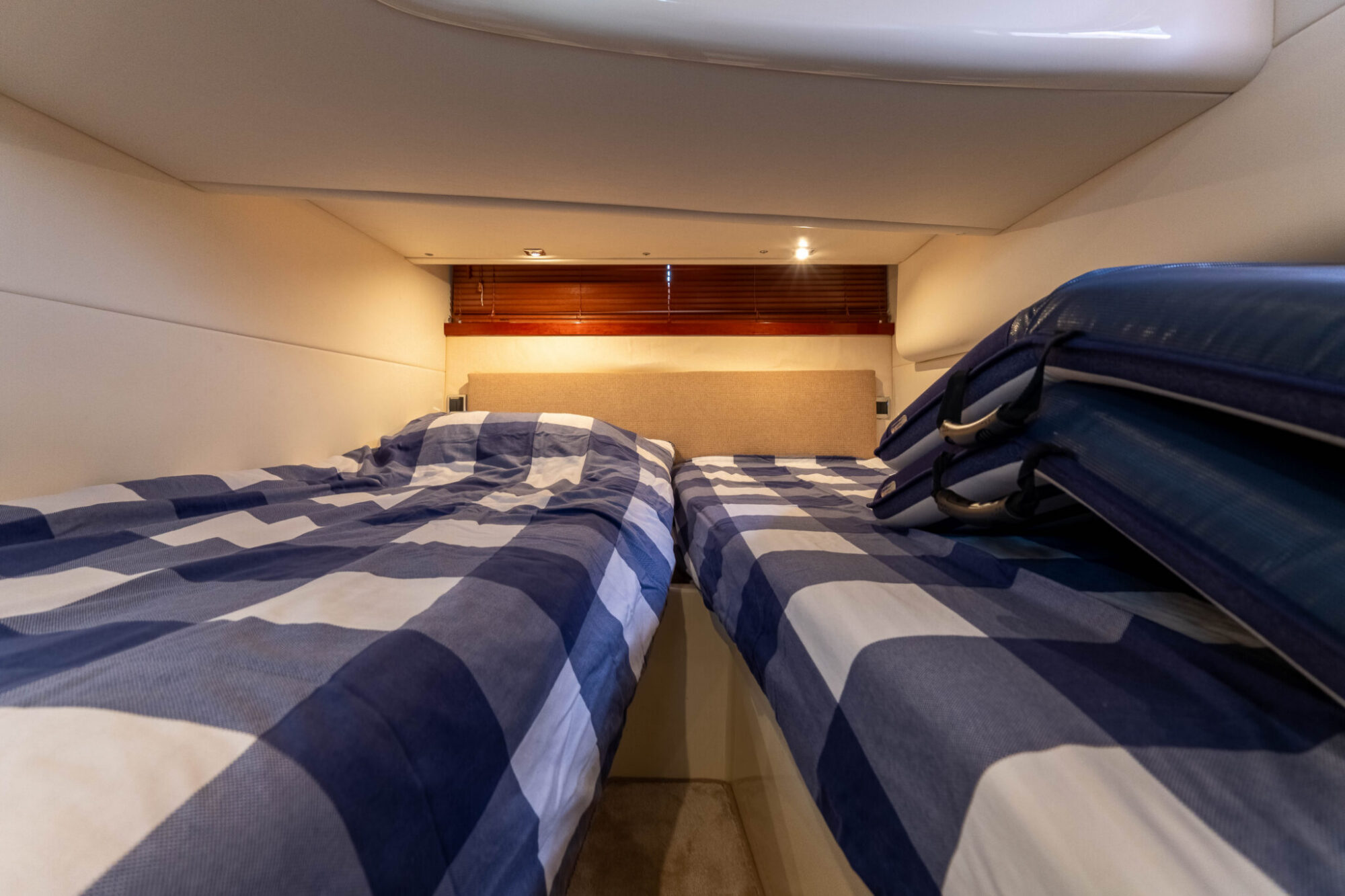 Fairline Targa 38 2008 – Sportieve cruiser met 2×300 pk - Foto 13