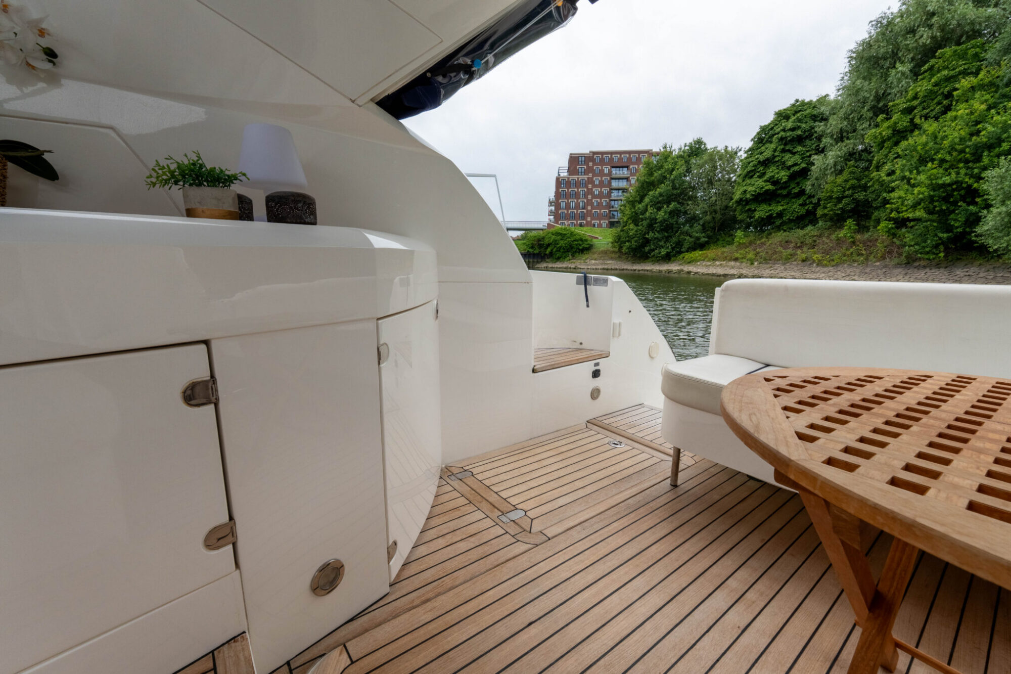 Fairline Targa 38 2008 – Sportieve cruiser met 2×300 pk - Foto 25
