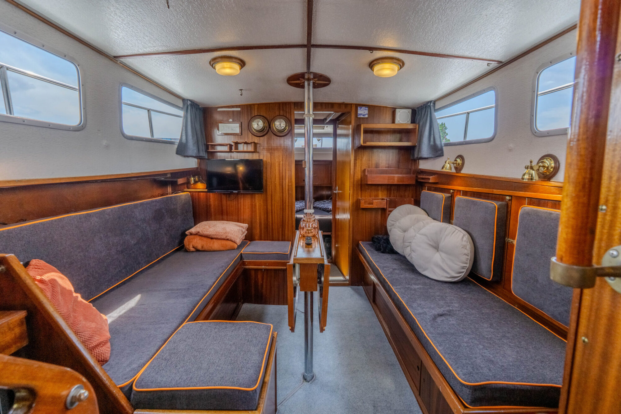 Finnclipper 35 OK 1972 – degelijk motorjacht met ligplaats Meppel - Foto 13