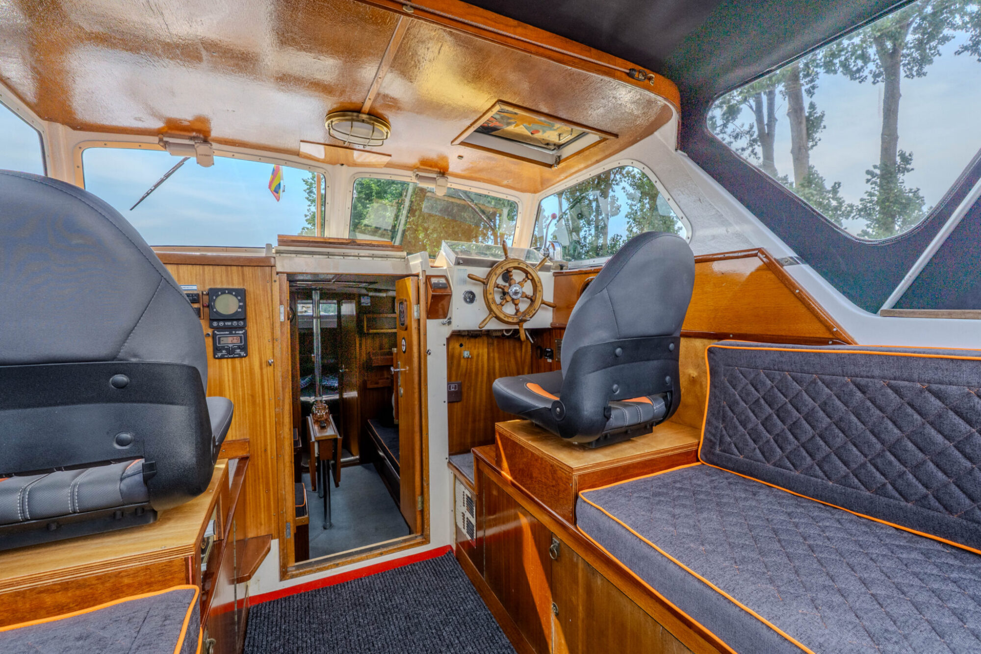 Finnclipper 35 OK 1972 – degelijk motorjacht met ligplaats Meppel - Foto 4