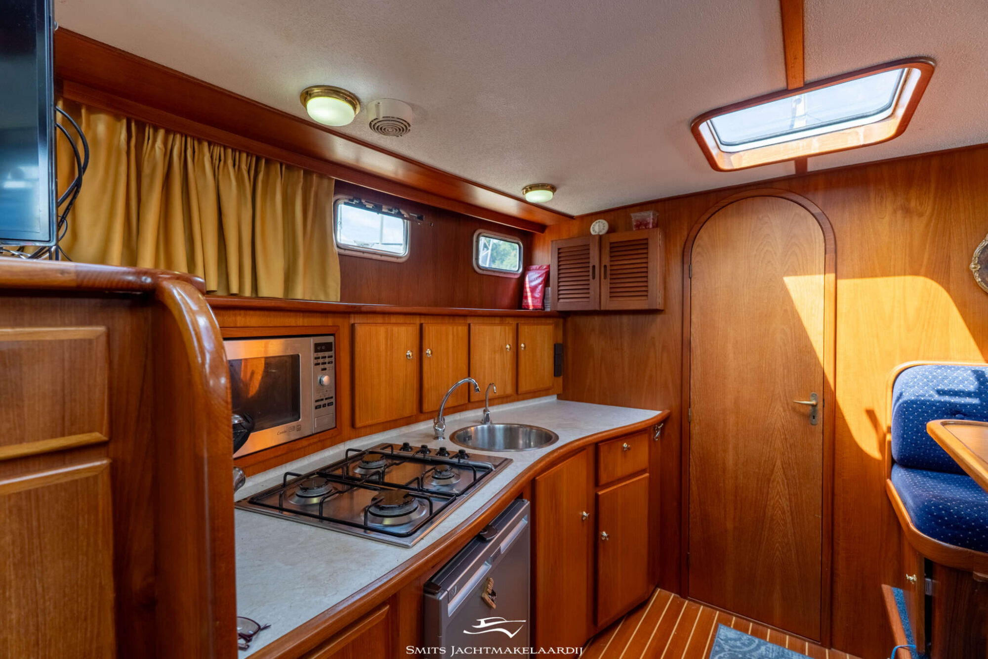 Babro Classic 13.40 AK 2003 – stalen kajuitboot met 2 hutten - Foto 11