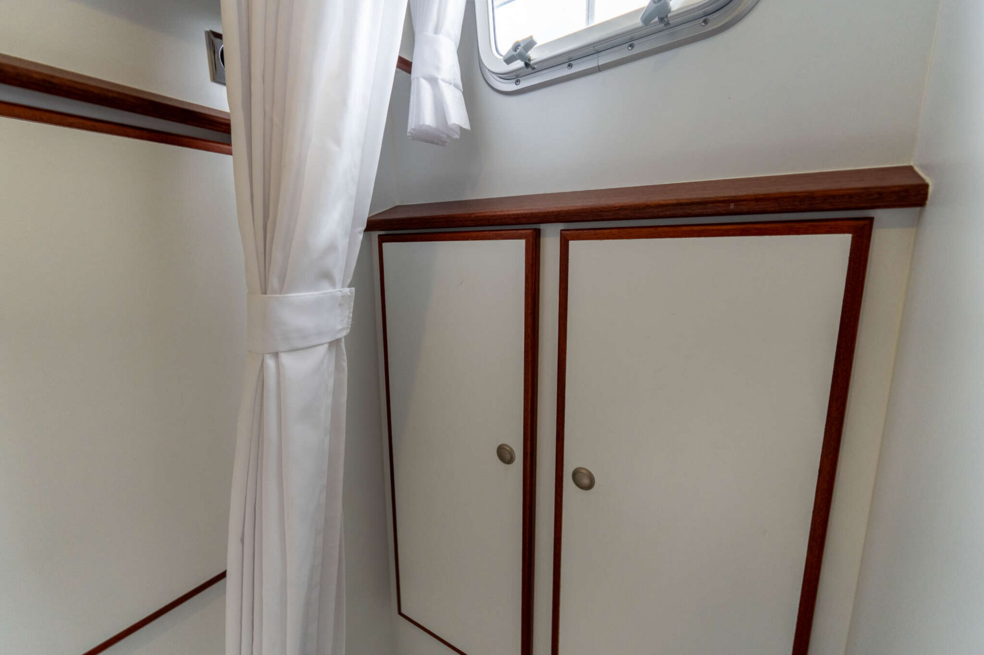 Brandsma 11.00 OK SP 2010 – geringe doorvaart, luxe afwerking - Foto 25