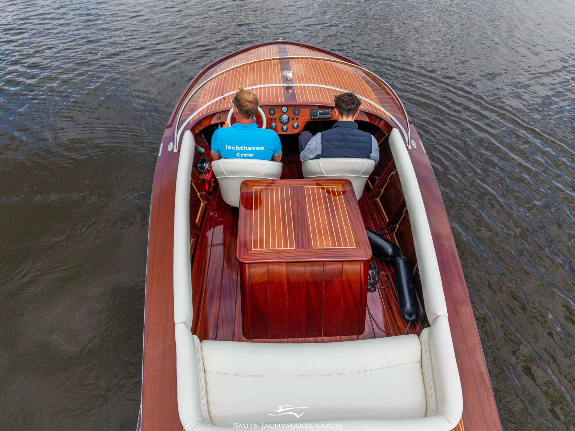 Divank Uscire 635 2010 – Mahonie V8-klassieker - Foto 7
