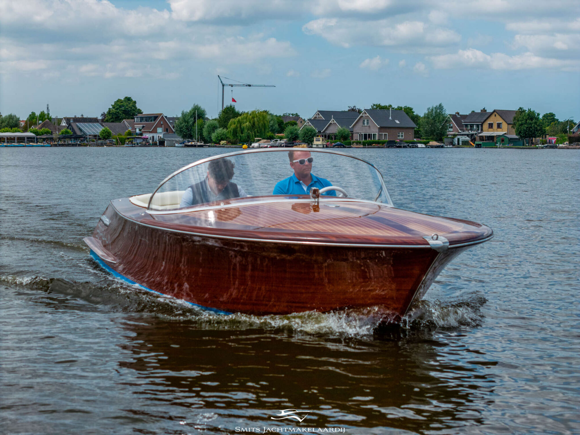 Divank Uscire 635 2010 – Mahonie V8-klassieker - Foto 9