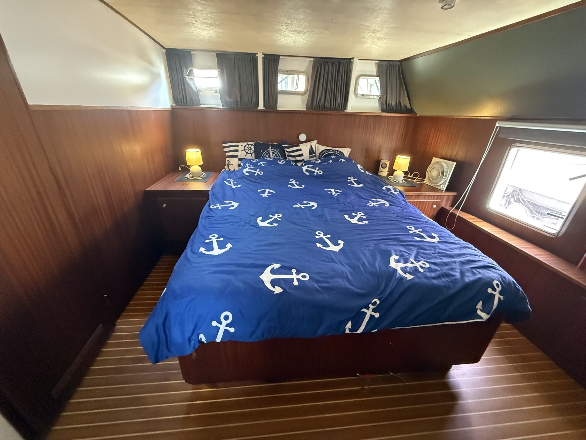 Marhen Kruiser 15.00 AK Cabrio 2004 – Ruim woonschip met mahonie afwerking - Foto 21