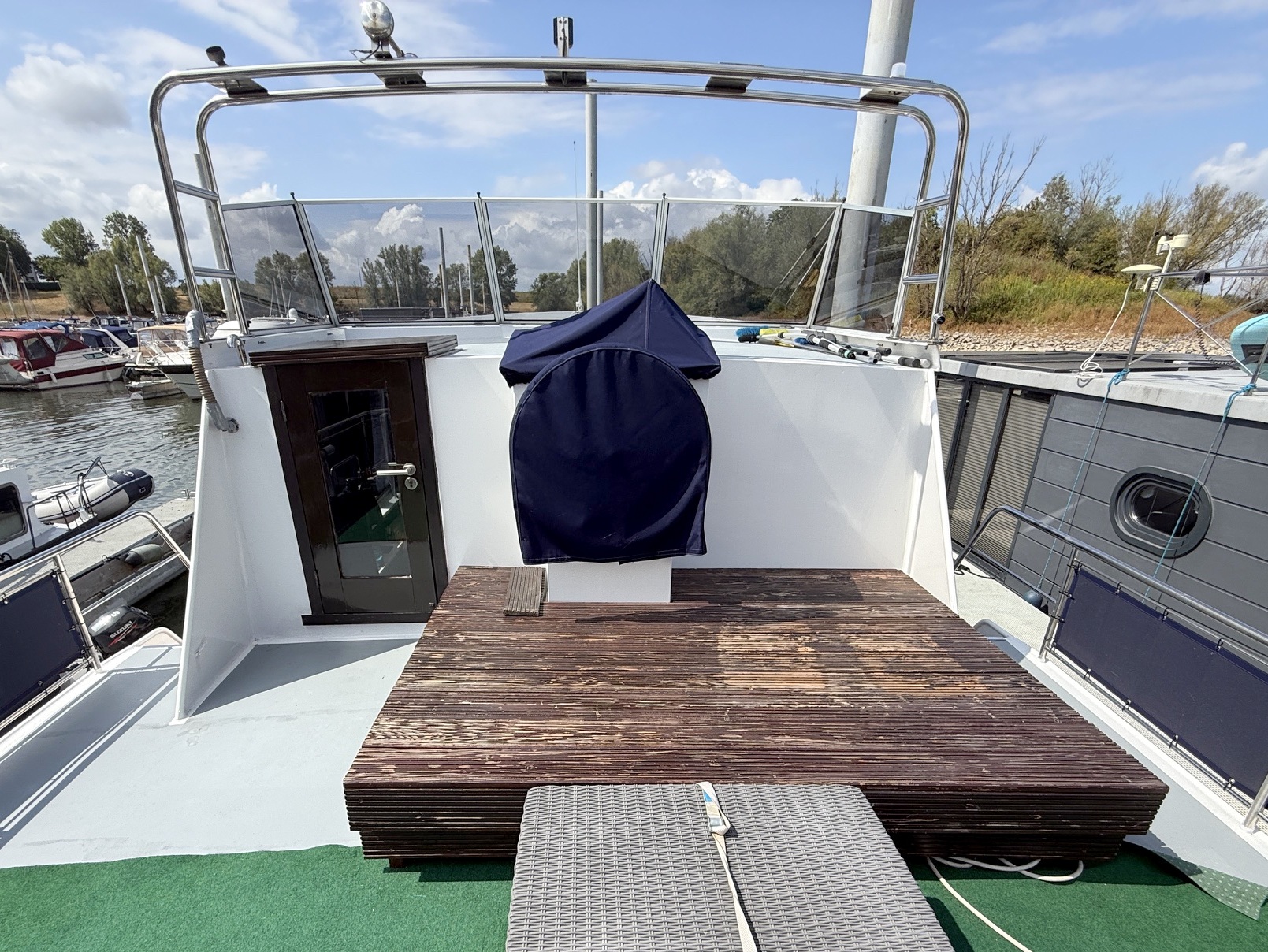 Marhen Kruiser 15.00 AK Cabrio 2004 – Ruim woonschip met mahonie afwerking - Foto 29
