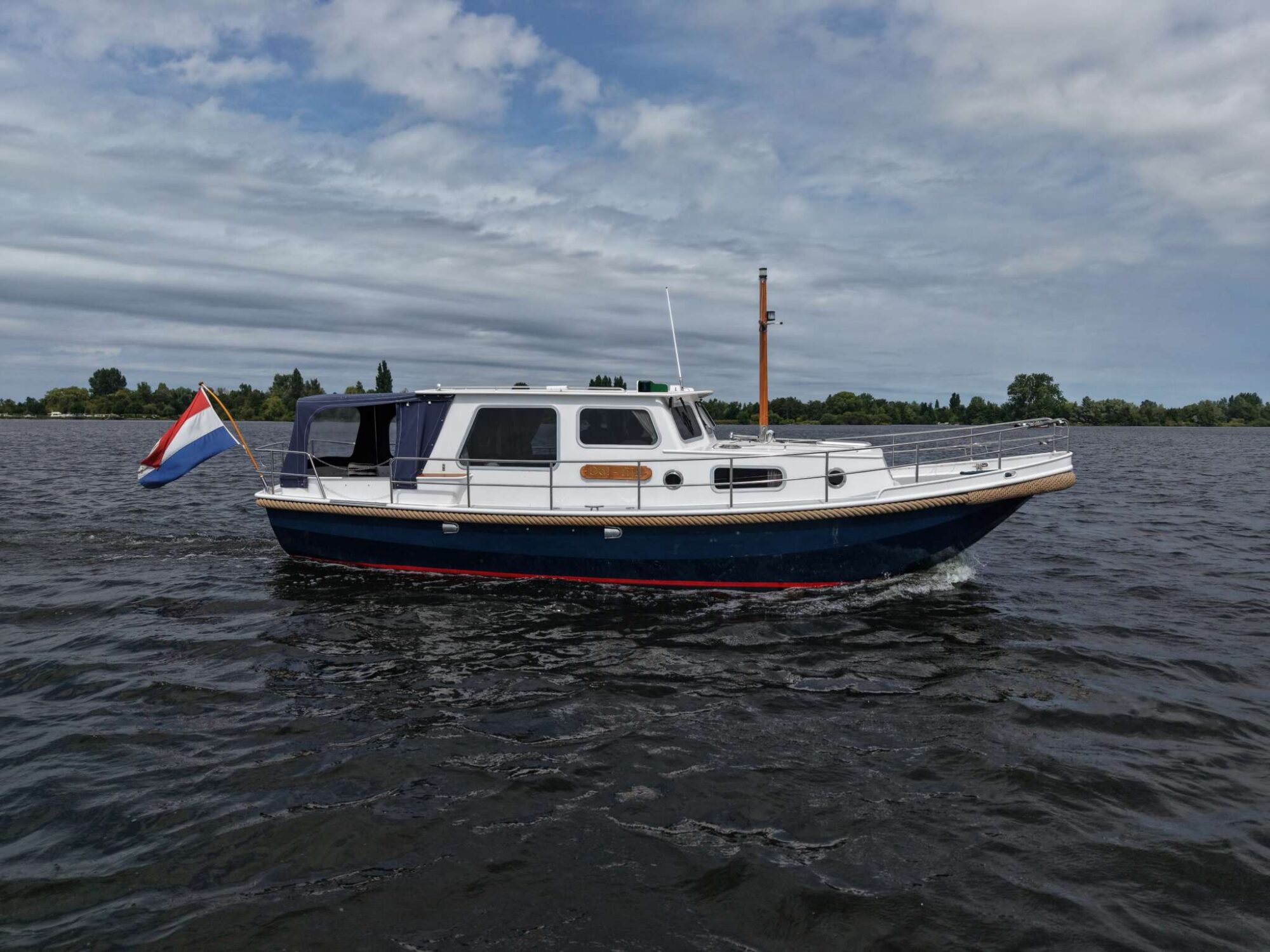Duet Vlet 9.60 OK 1998 – BTW betaald, vaarklaar & onderhouden