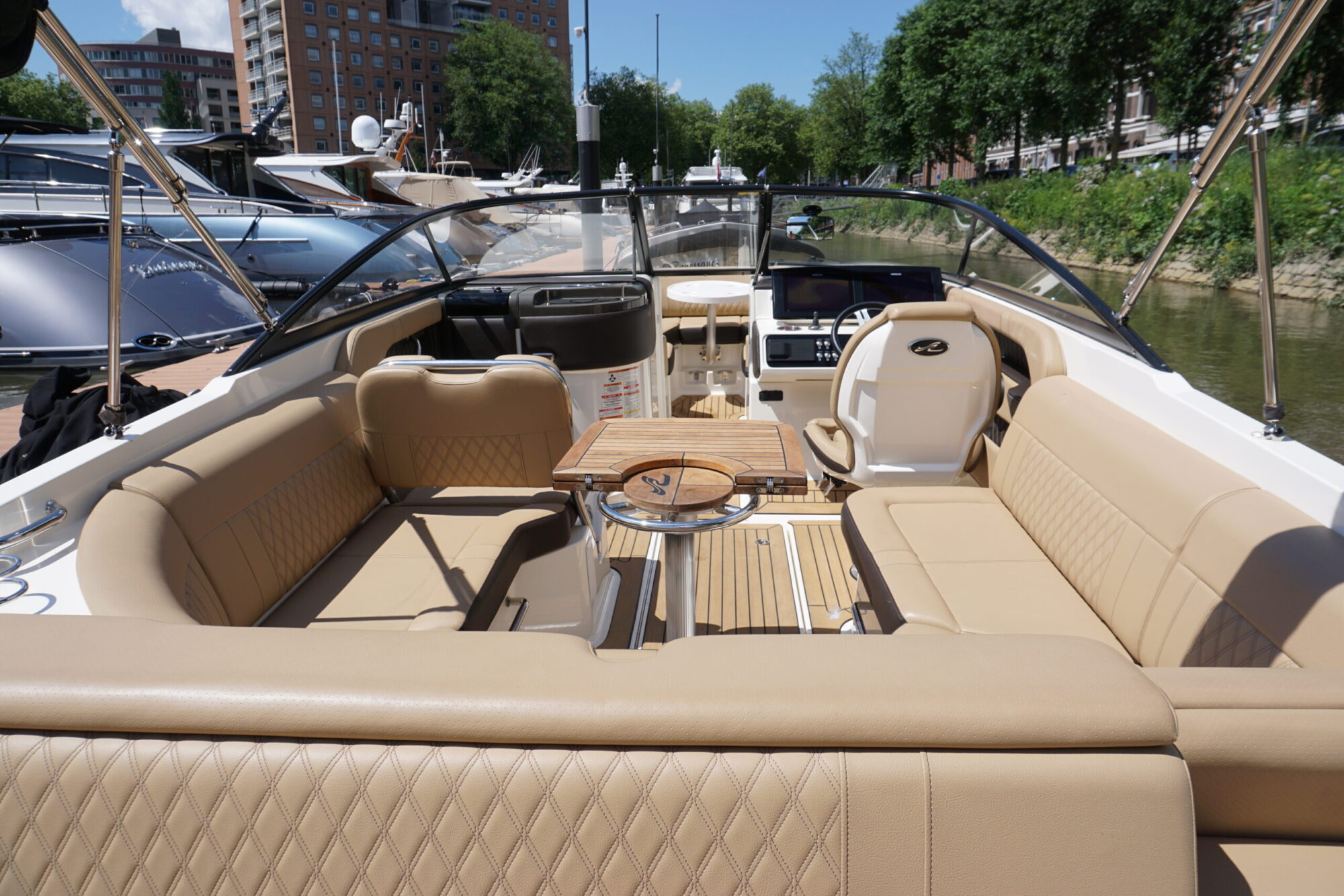 Sea Ray 250 SLX 2018 – snelvarend met 350 pk MerCruiser - Foto 11