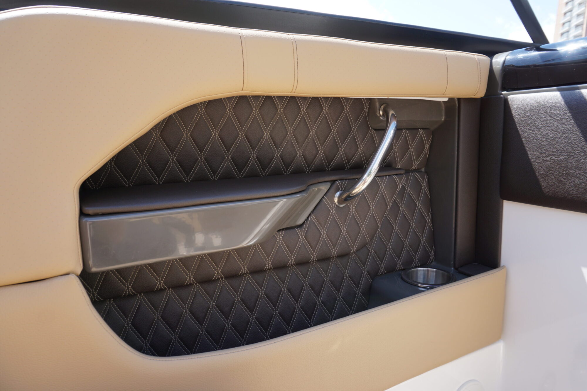 Sea Ray 250 SLX 2018 – snelvarend met 350 pk MerCruiser - Foto 19